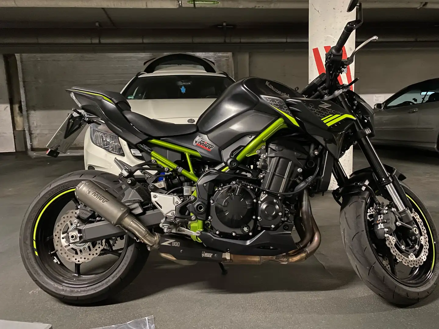 Kawasaki Z 900 Grün - 1