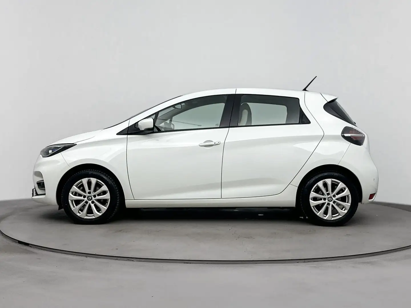 Renault ZOE R135 Zen 52 kWh (ex Accu) 136PK | Navigatie 9,3'' Blanc - 2