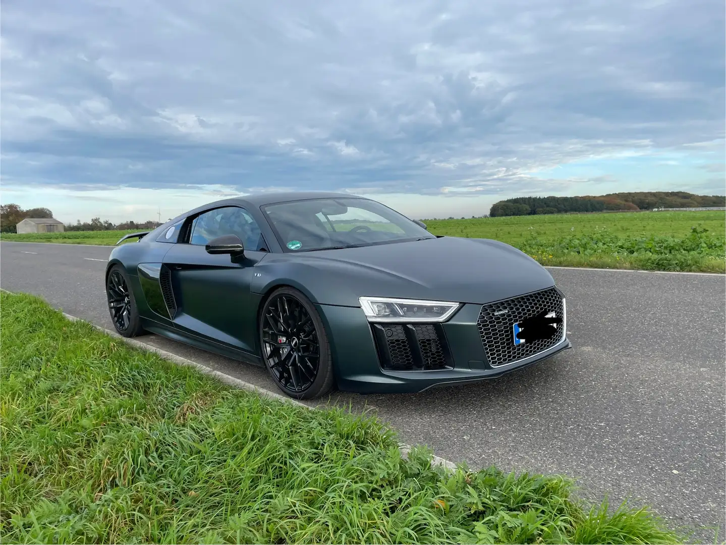 Audi R8 R8 V10 plus 5.2 FSI quattro S tronic Zelená - 2