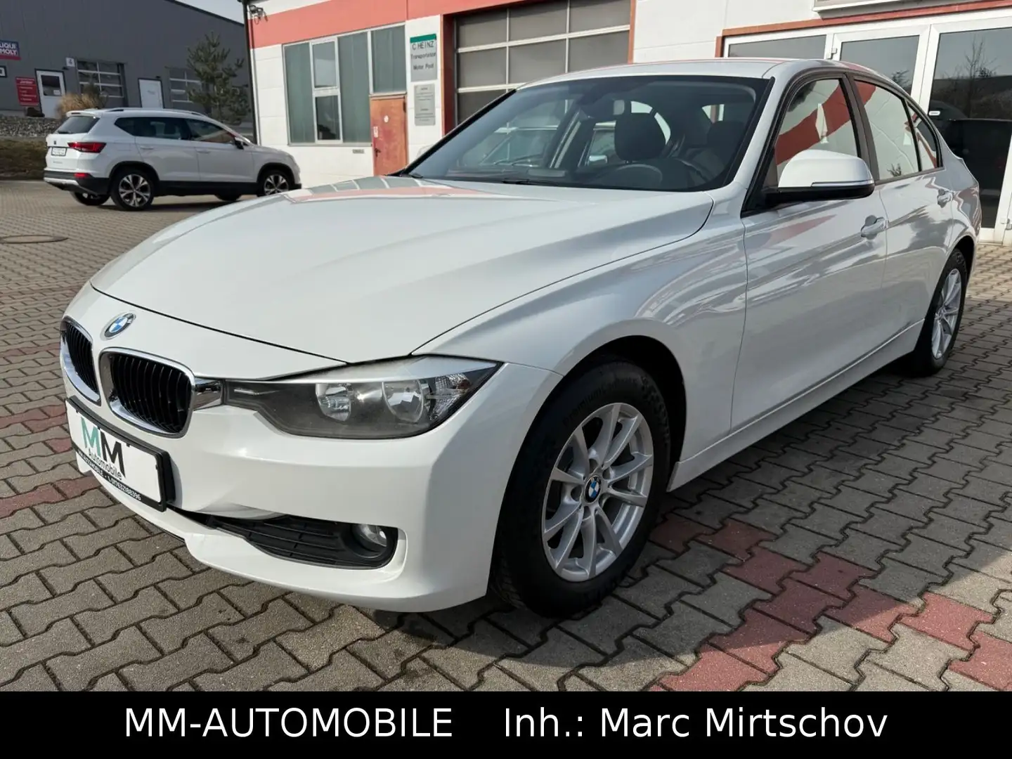 BMW 316 d Lim 2.HAND-TEMP-SITZH-PDC-ALU-BMW KD GEPFL Weiß - 2