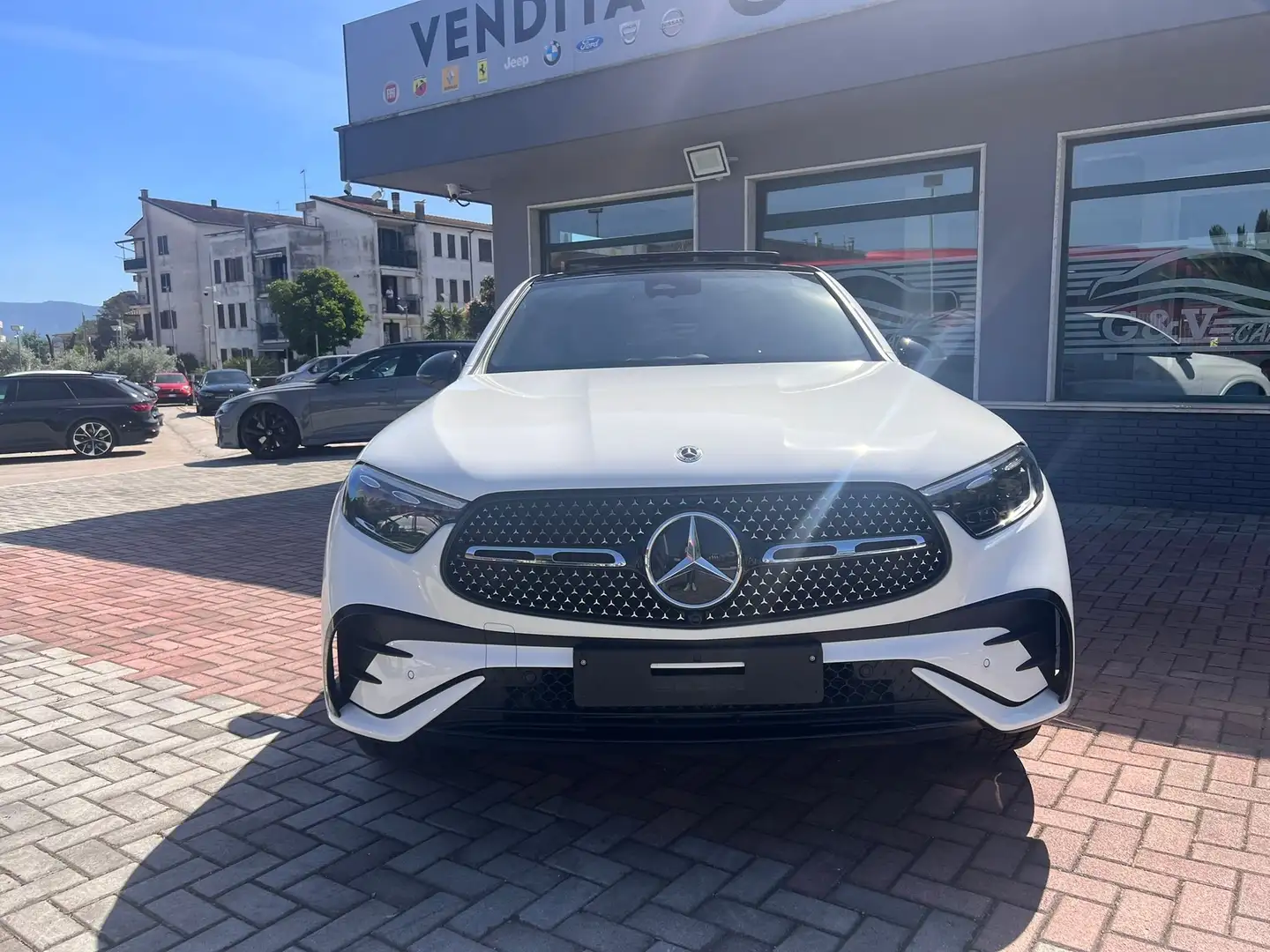 Mercedes-Benz GLC 220 d Coupé  AMG Line Premium Plus 4matic auto Weiß - 2