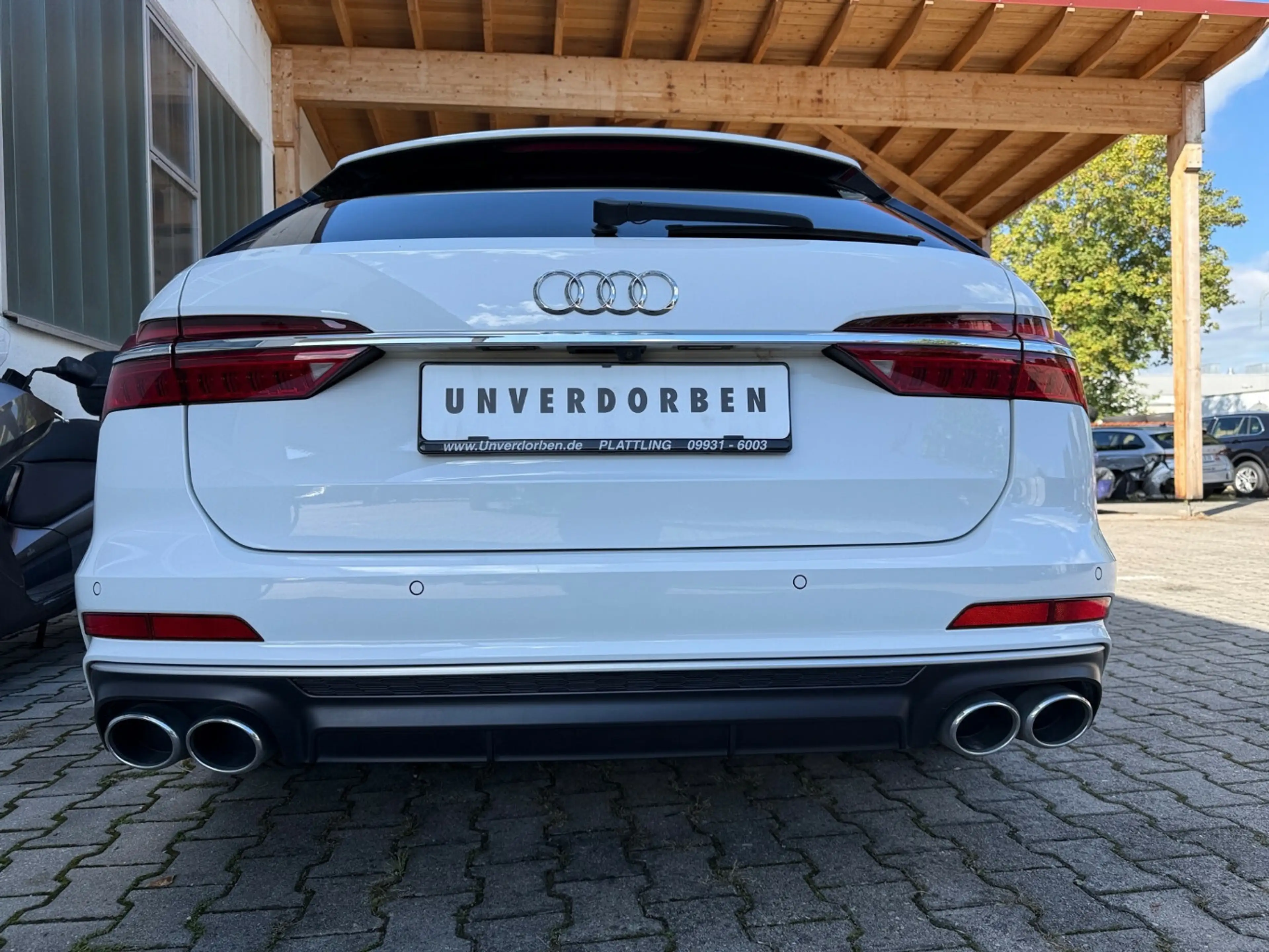 Audi S6 3.0 TDI QUATTRO*8-fach*LEDER*AHK*Standhzg*Sound* — photo 7