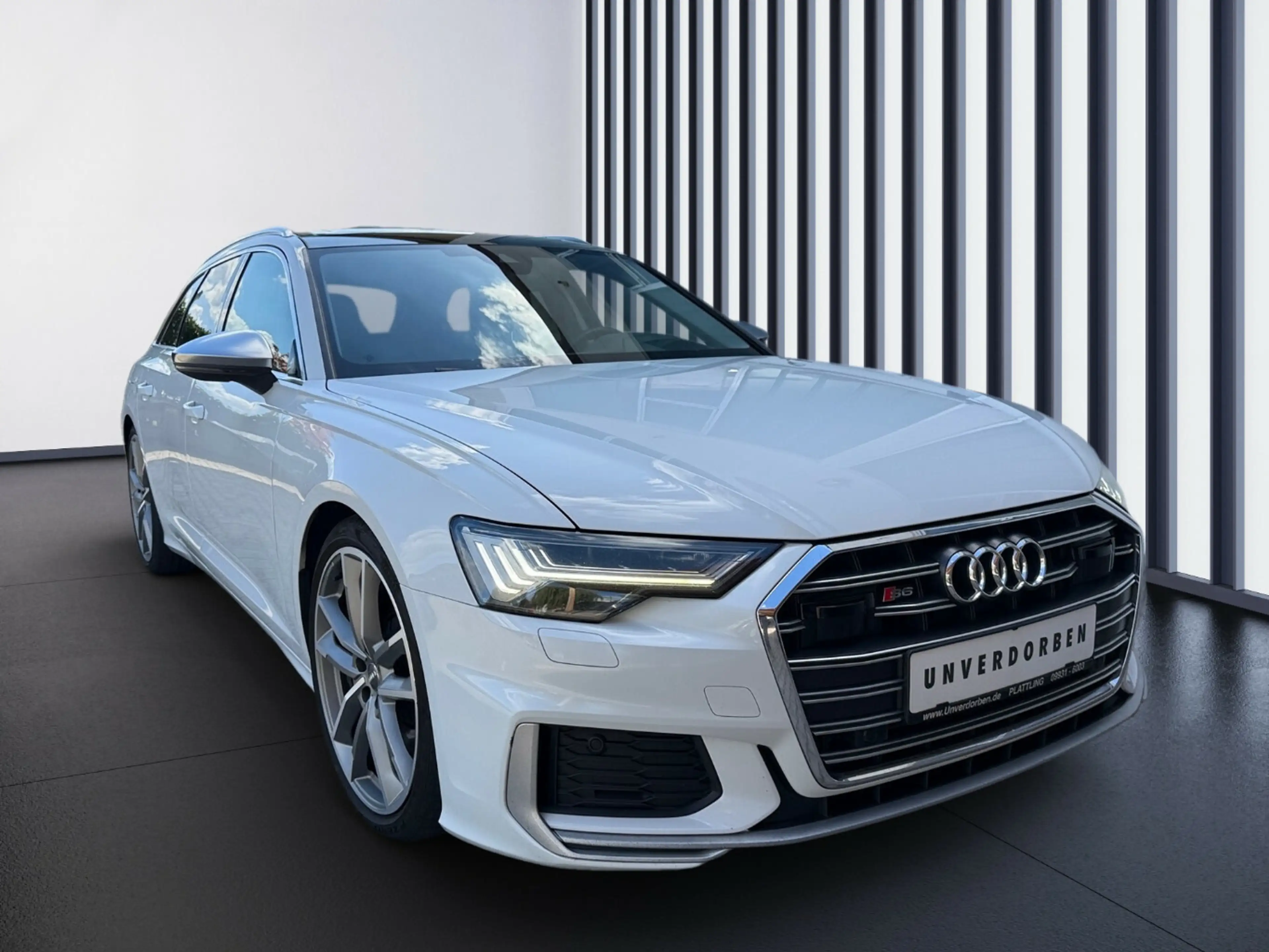 Audi S6 3.0 TDI QUATTRO*8-fach*LEDER*AHK*Standhzg*Sound* — photo 6