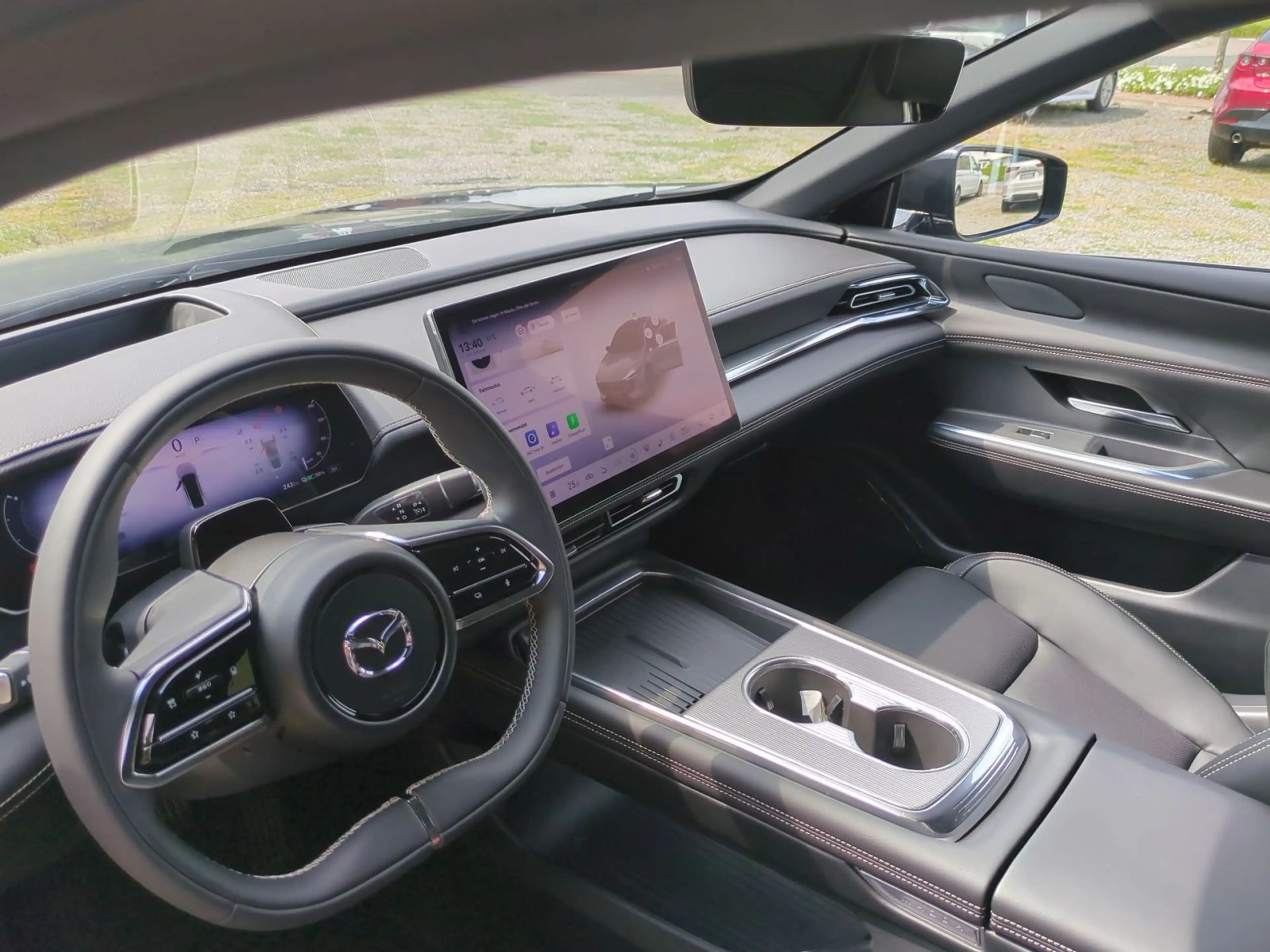 Mazda 6e Mazda 6e EV Takumi — photo 12