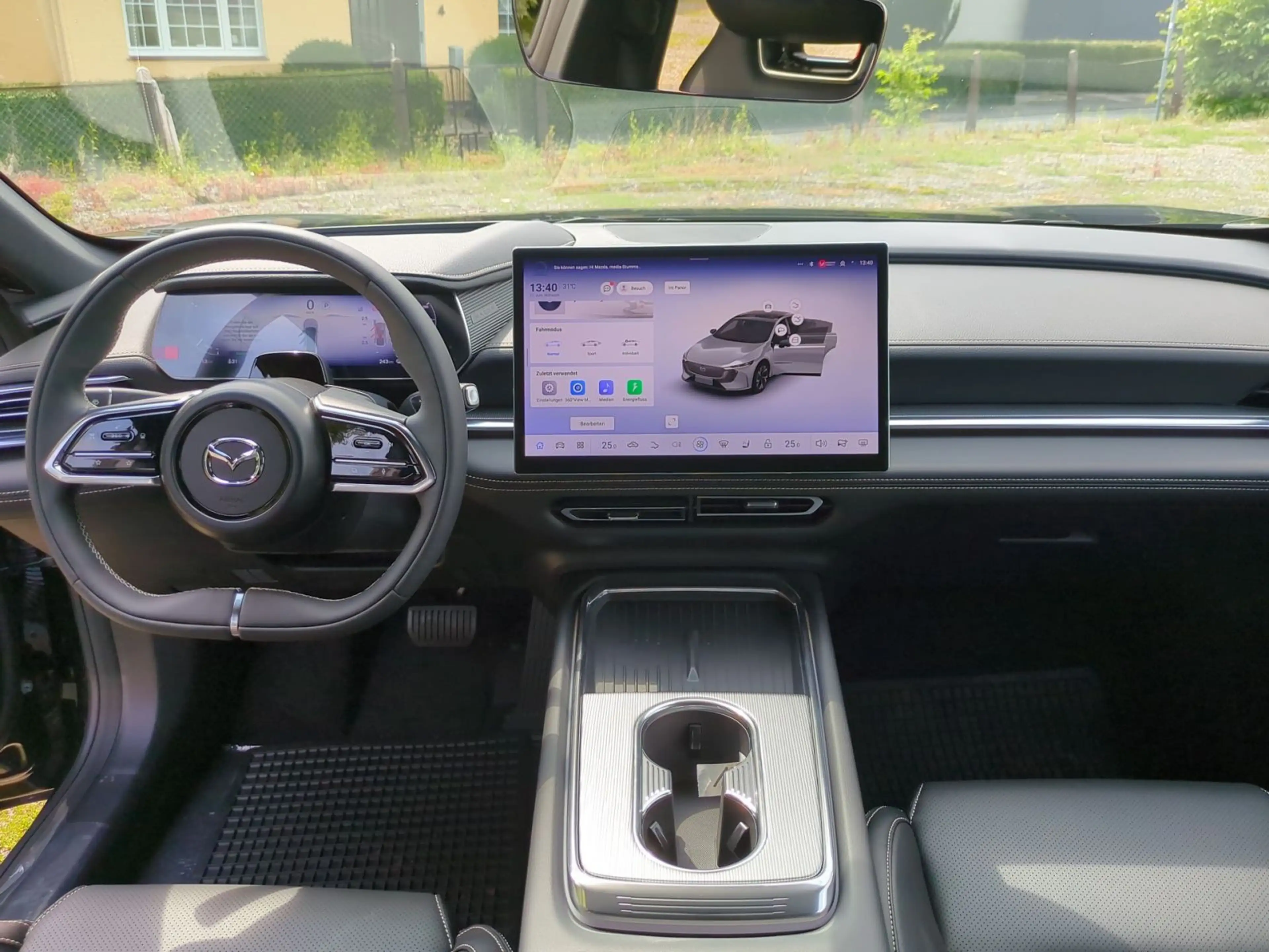 Mazda 6e Mazda 6e EV Takumi — photo 14