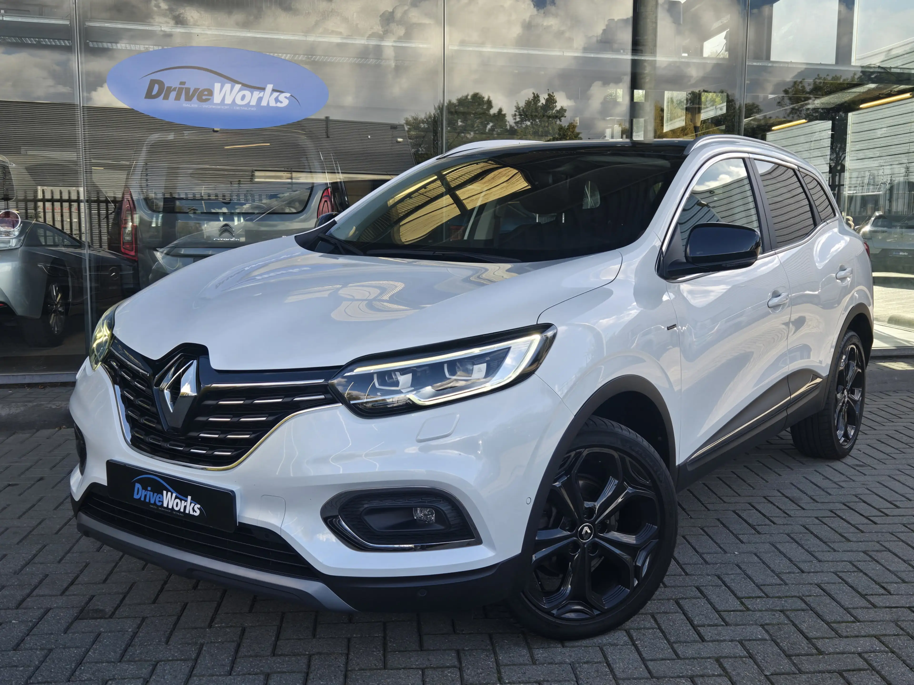 Renault Kadjar 1.3 TCe Black Edition | Pano | Camera | Navi | Net