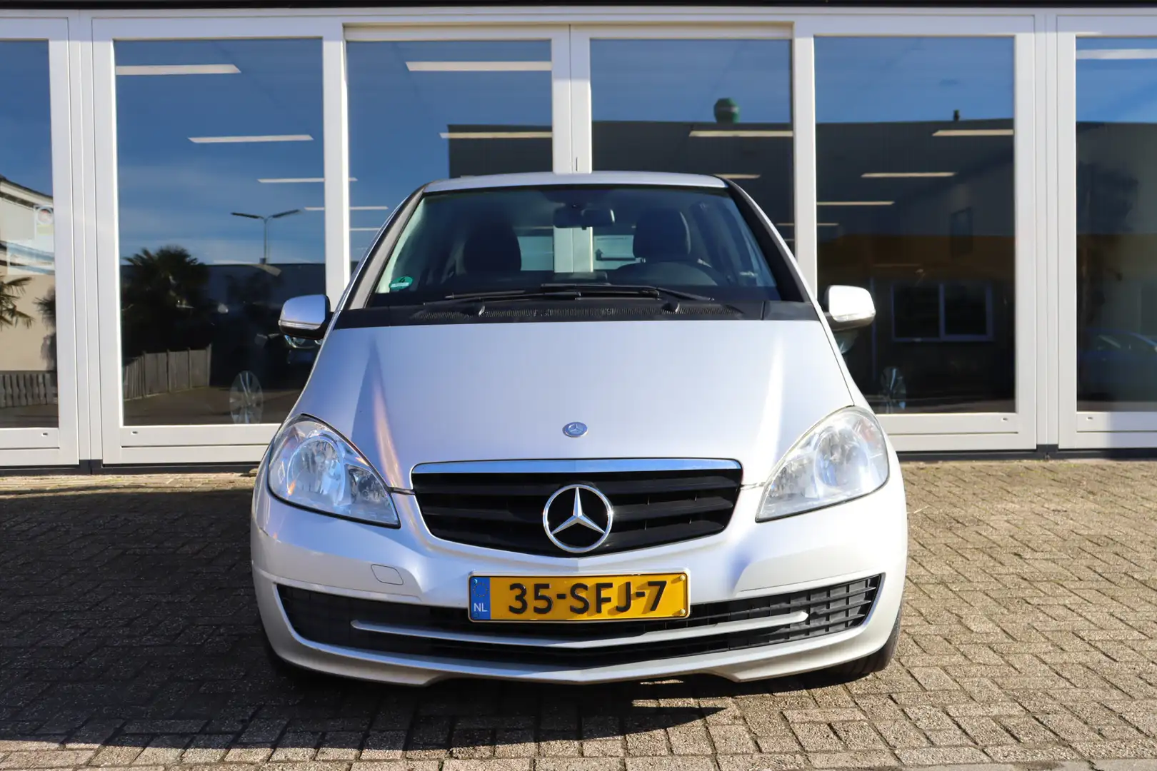 Mercedes-Benz A 160 Business Class, Automaat, Cruise Control, Airco, T Grau - 2