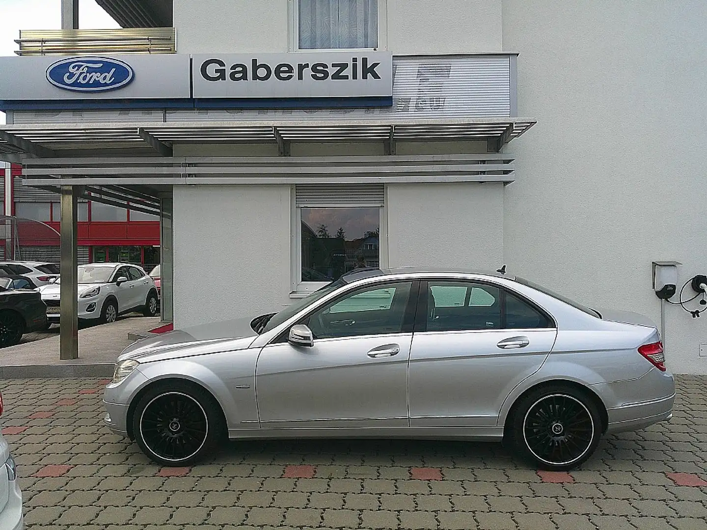 Mercedes-Benz C 350 Elegance CDI 4MATIC Aut. Ezüst - 2