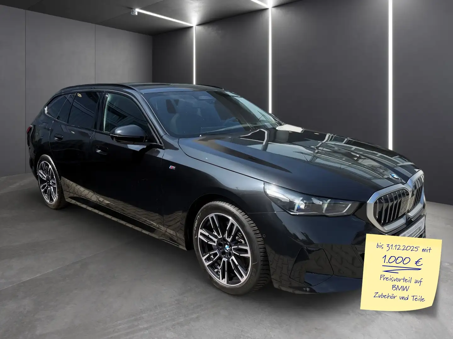 BMW 540 d xDrive Touring+M SPORTPAKET+PANORAMA+LIVE COCKPI Schwarz - 2