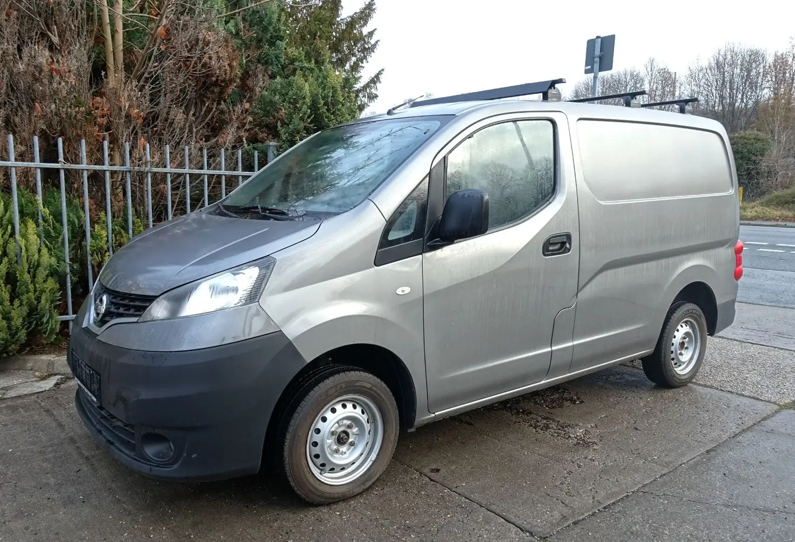 Nissan NV200 /Evalia Kasten Comfort*KAMERA*NAVI*LKW Grau - 1