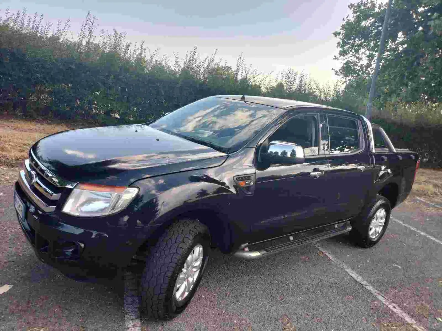 Ford Ranger 2.2 tdci double cab XLT Gris - 2