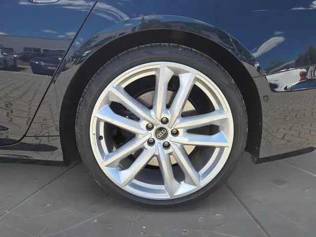 Audi S6 view 15