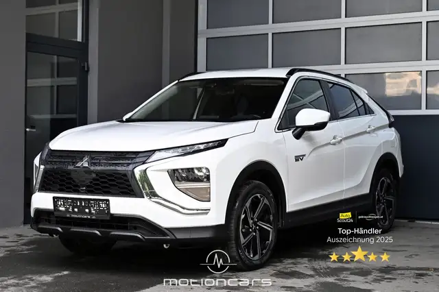 Mitsubishi Eclipse Cross 2.4 PHEV INVITE+ AUTO 4WD Pickerl NEU
