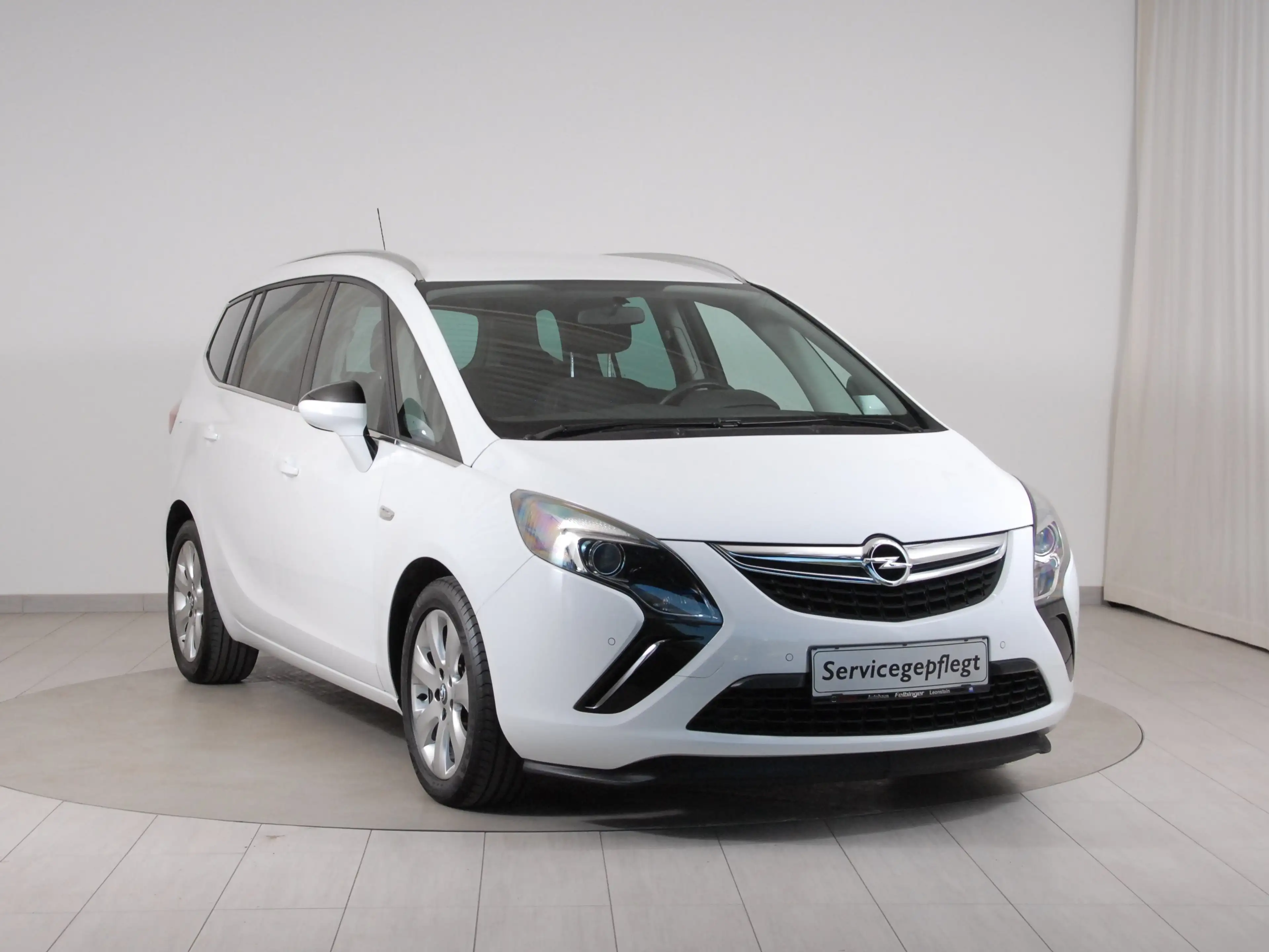 Opel Zafira Tourer 1.4 Turbo Edition ecoflex *7-Sitzer!!!* — photo 7