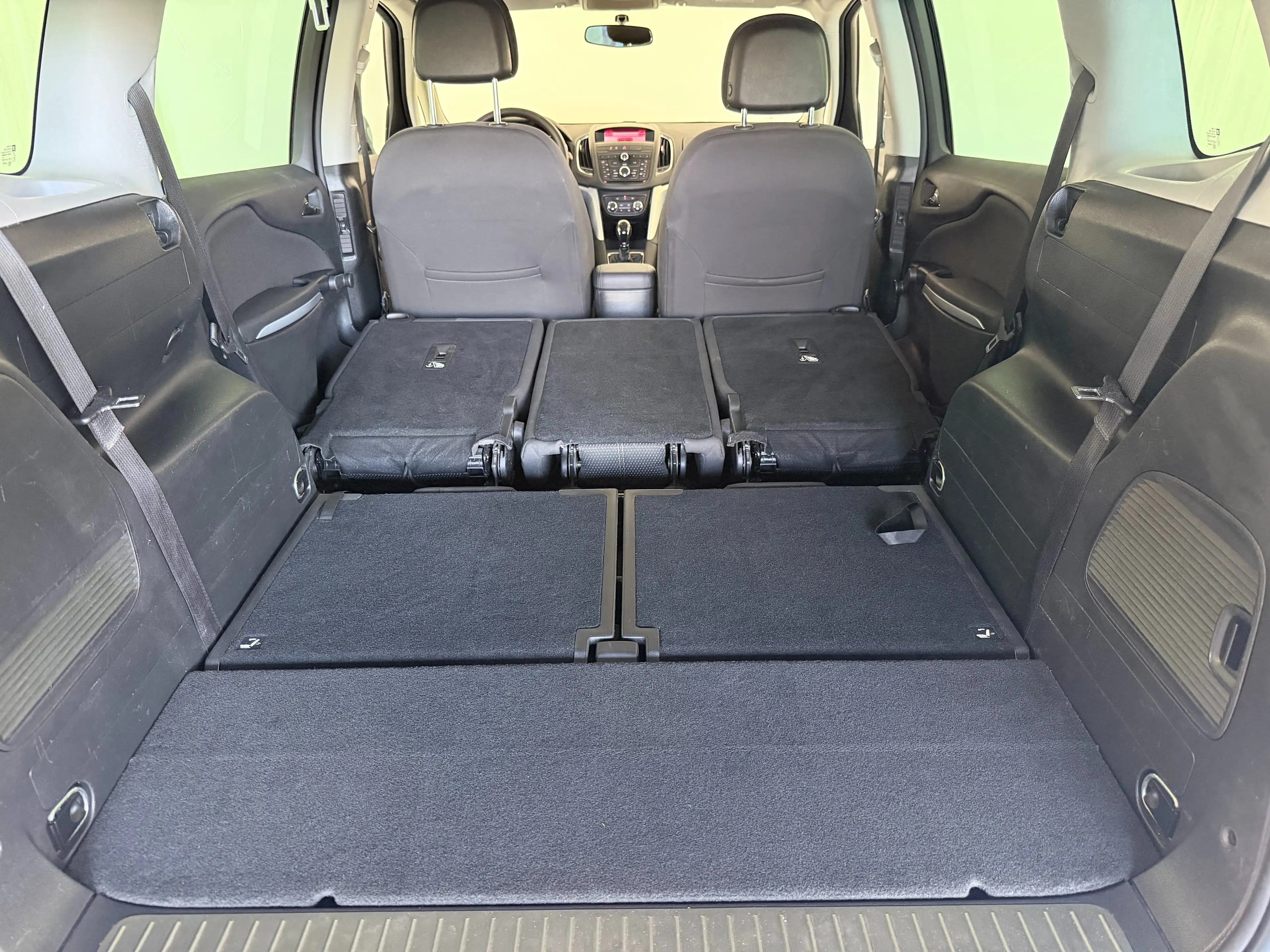 Opel Zafira Tourer 1.4 Turbo Edition ecoflex *7-Sitzer!!!* — photo 10