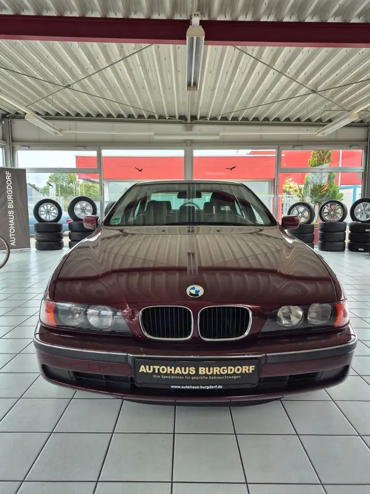 BMW 520 i, foto 2