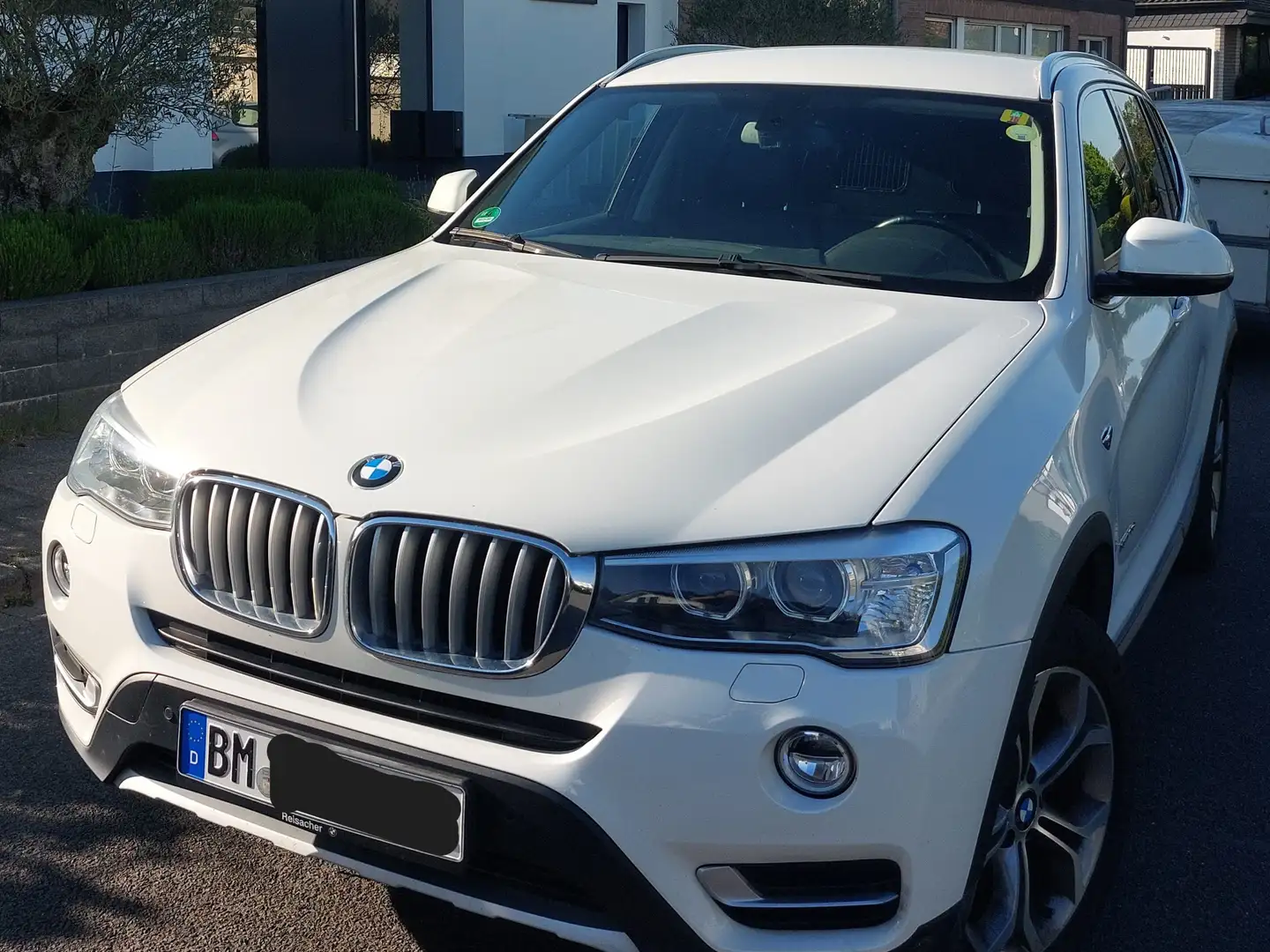 BMW X3 ganz viele Teile NEU*** xDrive20d xLine Weiß - 2