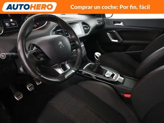 Peugeot 308 view 12
