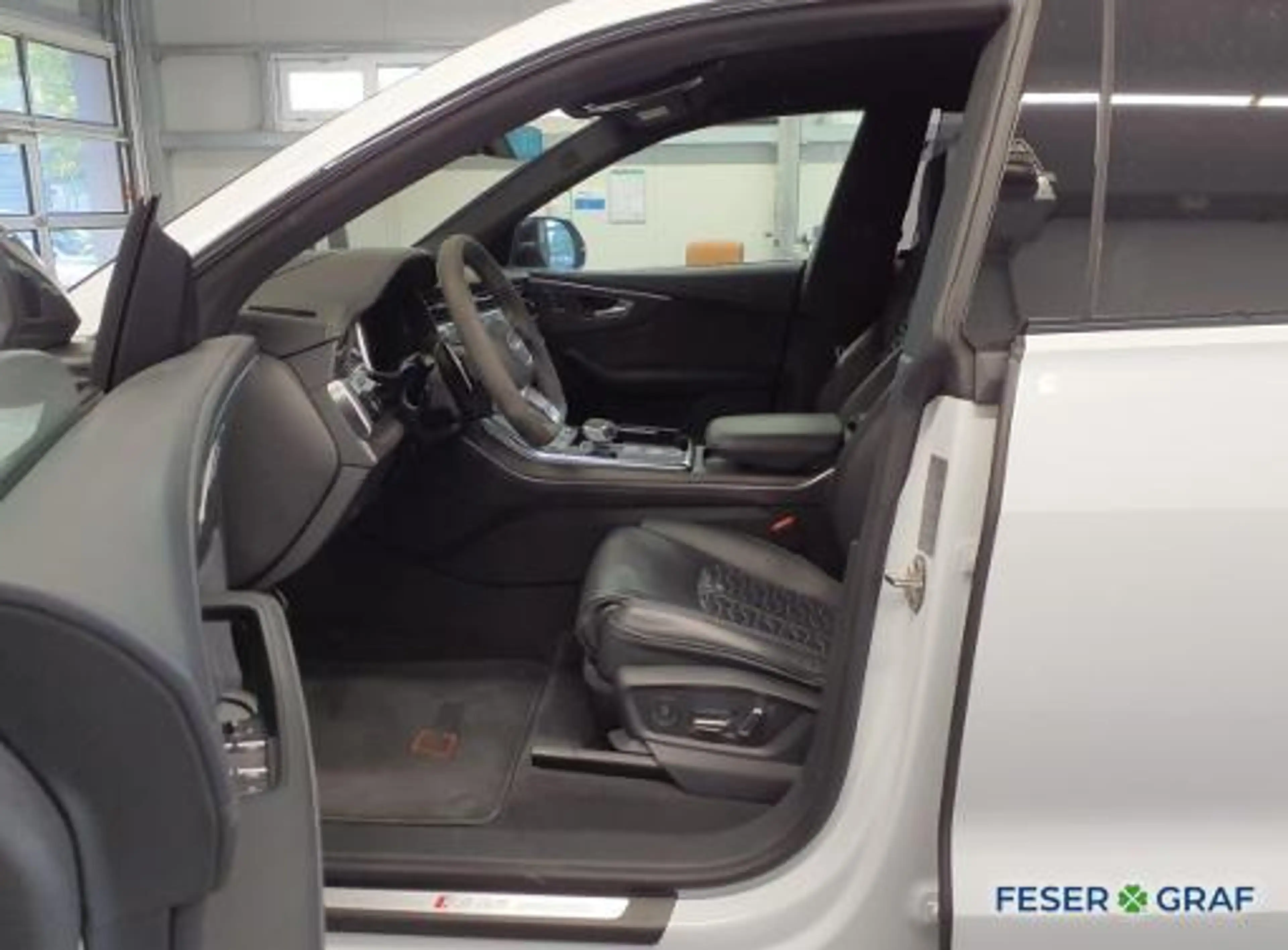Audi RS Q8 Keramik,Matrix,B&O,HUD,RS-Sportabgas,AHK,Sitzbel,2 — photo 6
