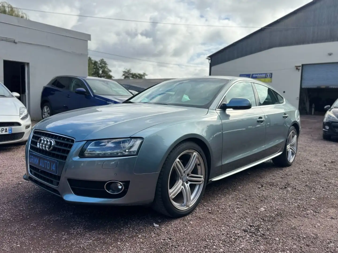 Audi A5 2.0 TDI 143 cv Attraction Multitronic Gris - 2