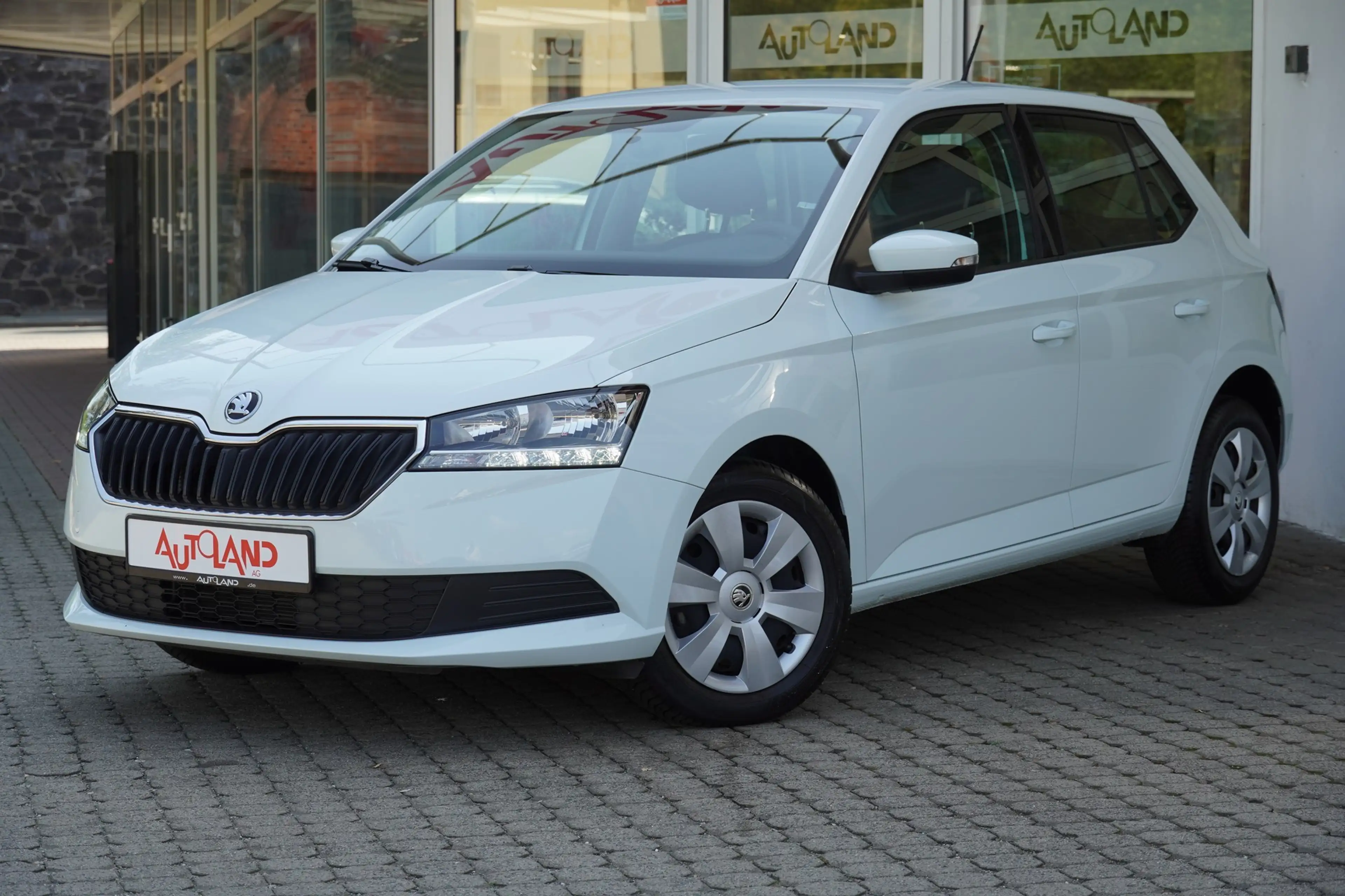 Skoda Fabia 1.0 MPI Active Sitzheizung Klima — photo 2