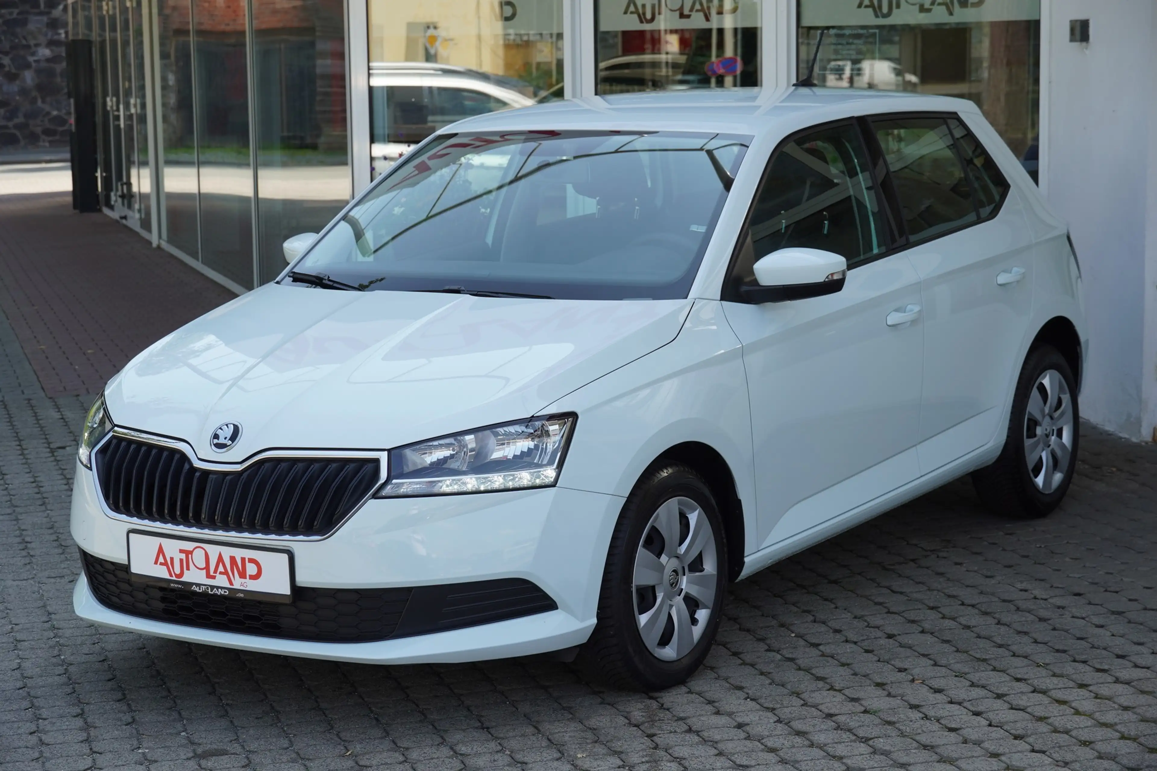 Skoda Fabia 1.0 MPI Active Sitzheizung Klima — photo 3