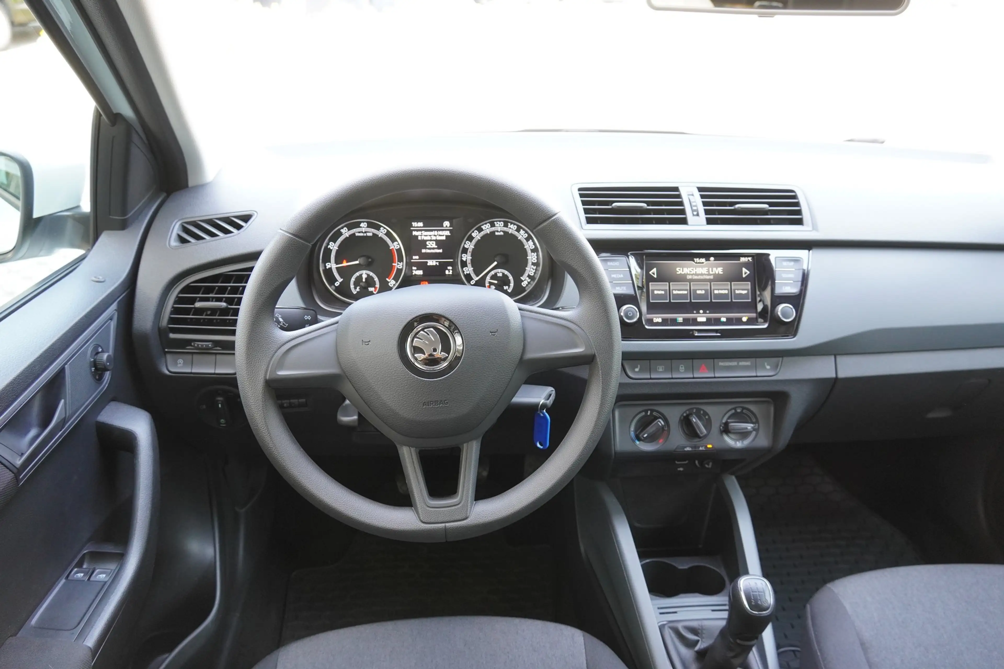 Skoda Fabia 1.0 MPI Active Sitzheizung Klima — photo 12