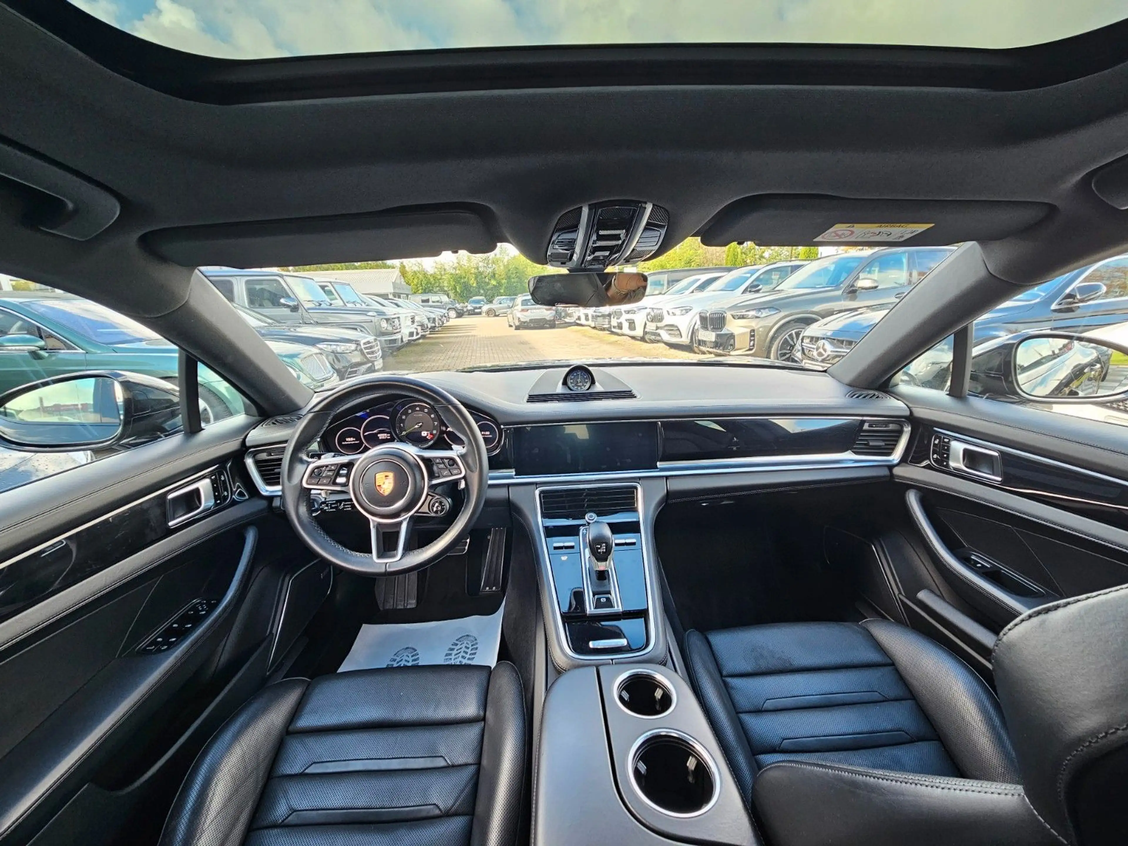 Porsche Panamera 4 E-Hybrid+BOSE+HUD+Pano+21 Zoll — photo 13