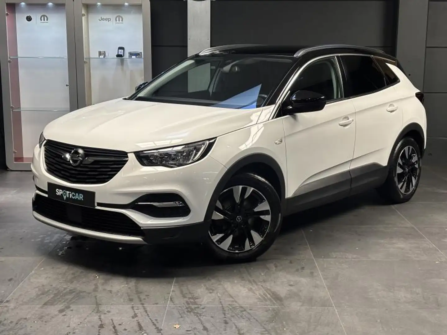 Opel Grandland X Innovation Weiß - 1