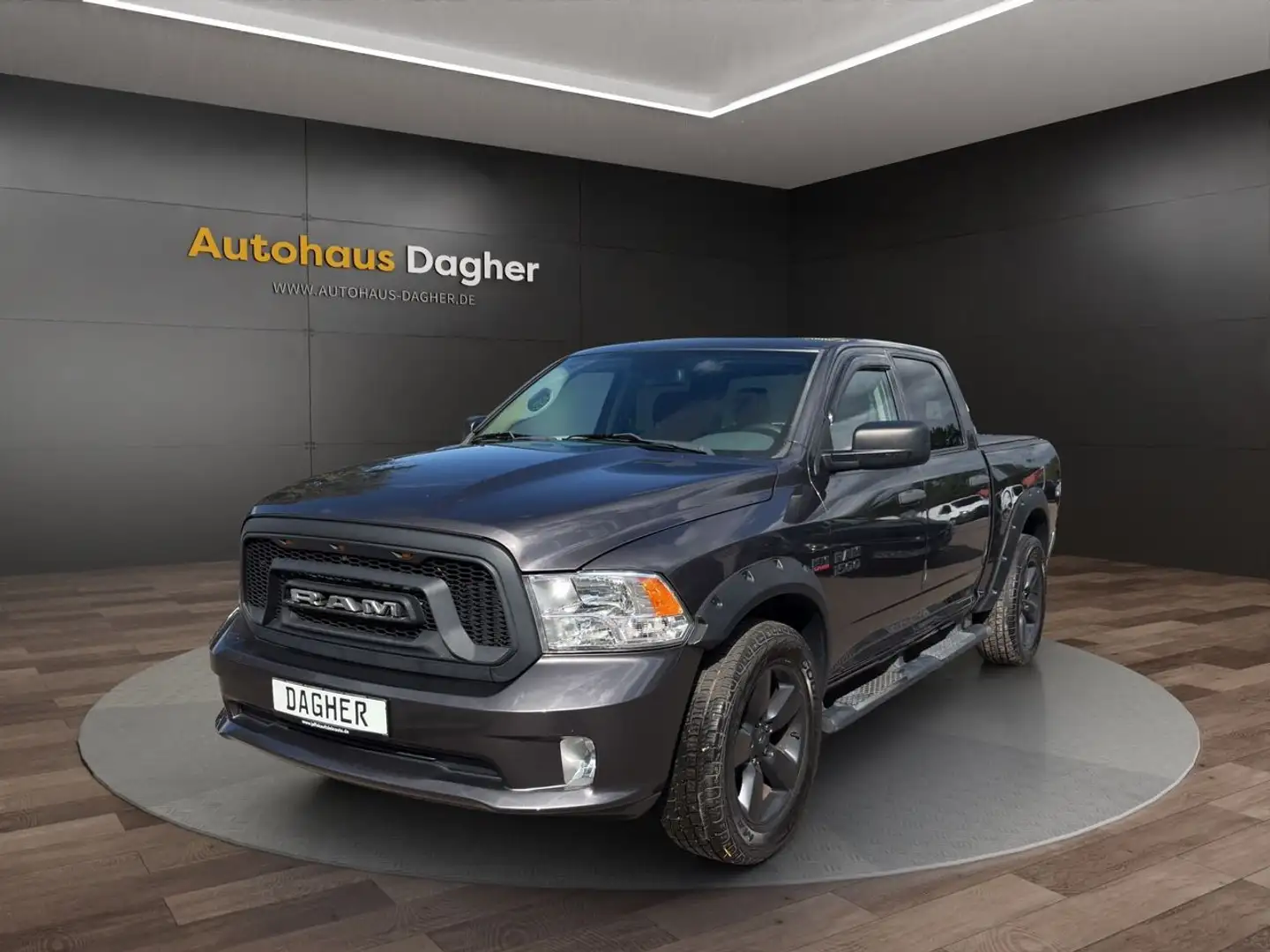 Dodge RAM Gris - 1
