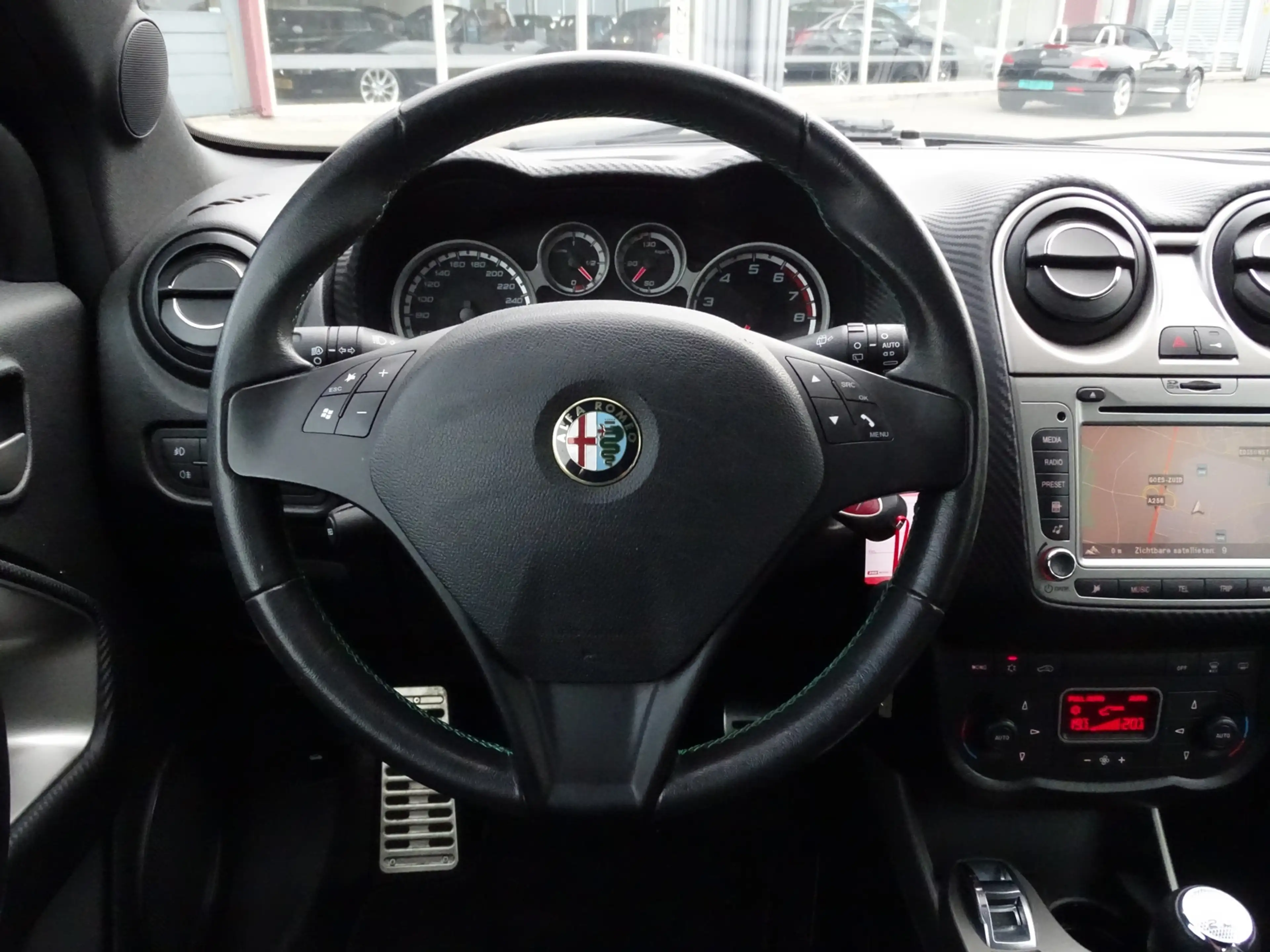 Alfa Romeo MiTo 1.4 T Quadrifoglio Verde 170PK | Blue&Me | Leder | — photo 8