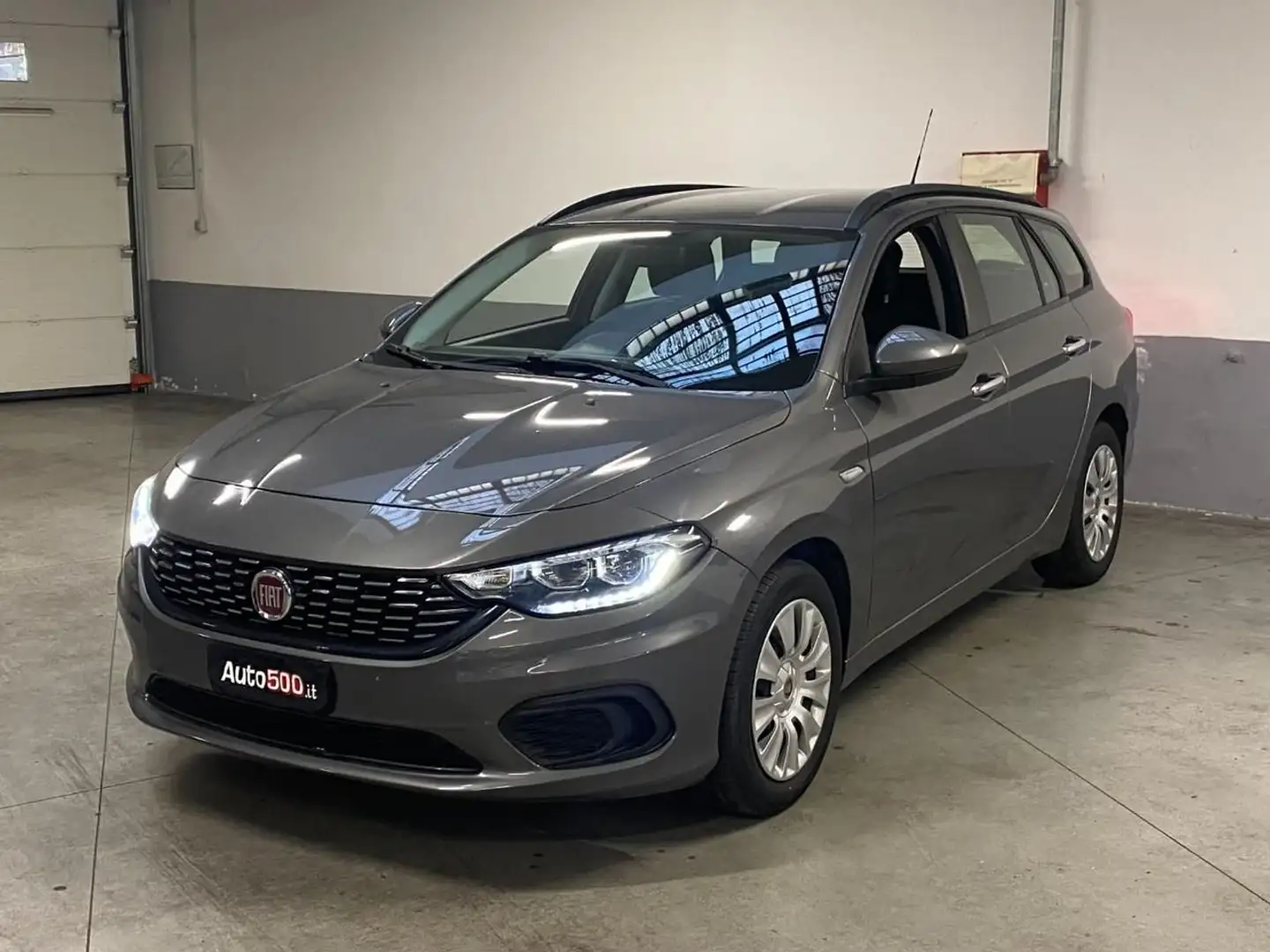 Fiat Tipo 1.4 SW Easy Gris - 2