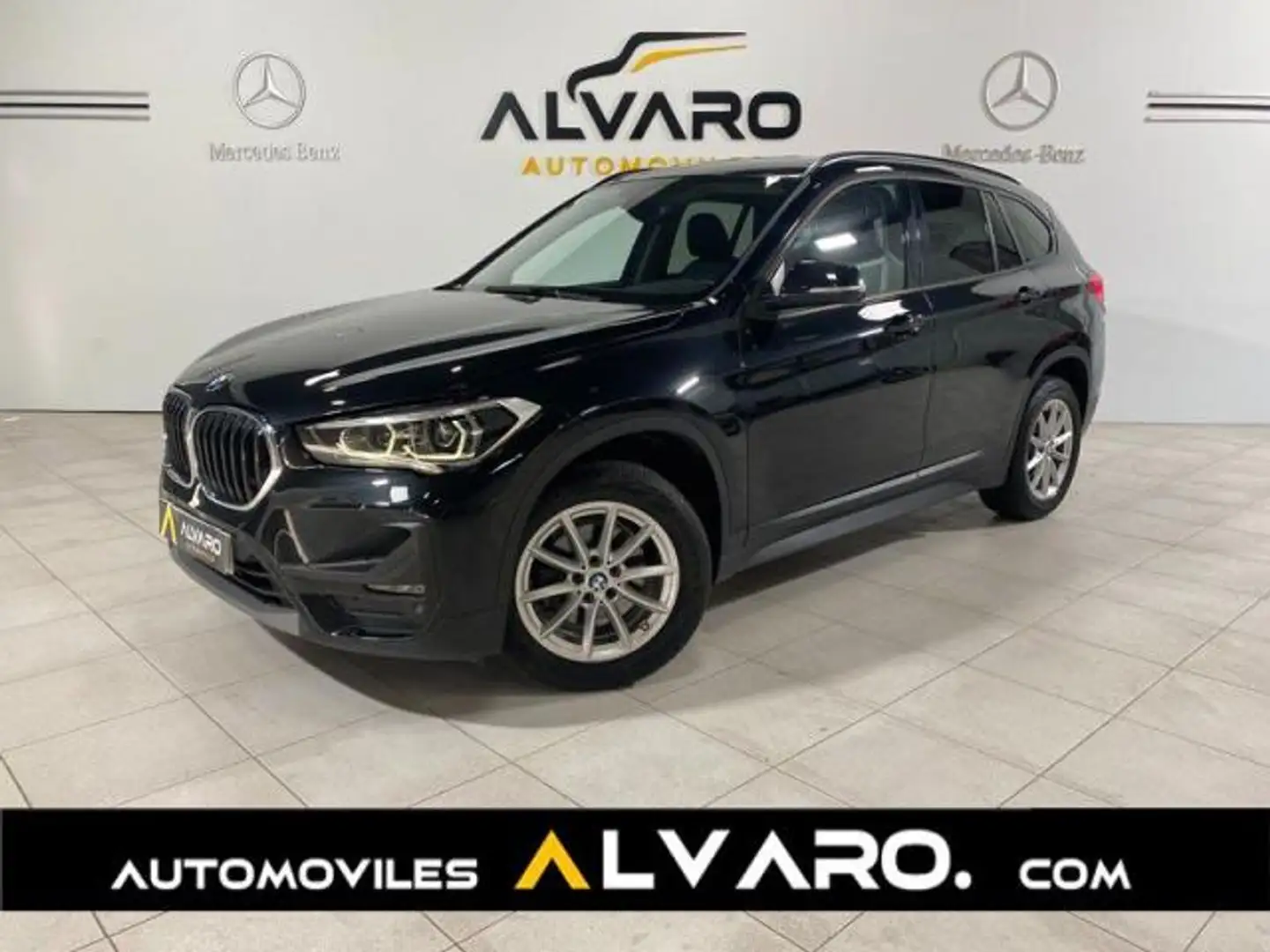 BMW X1 sDrive 18dA Negro - 1