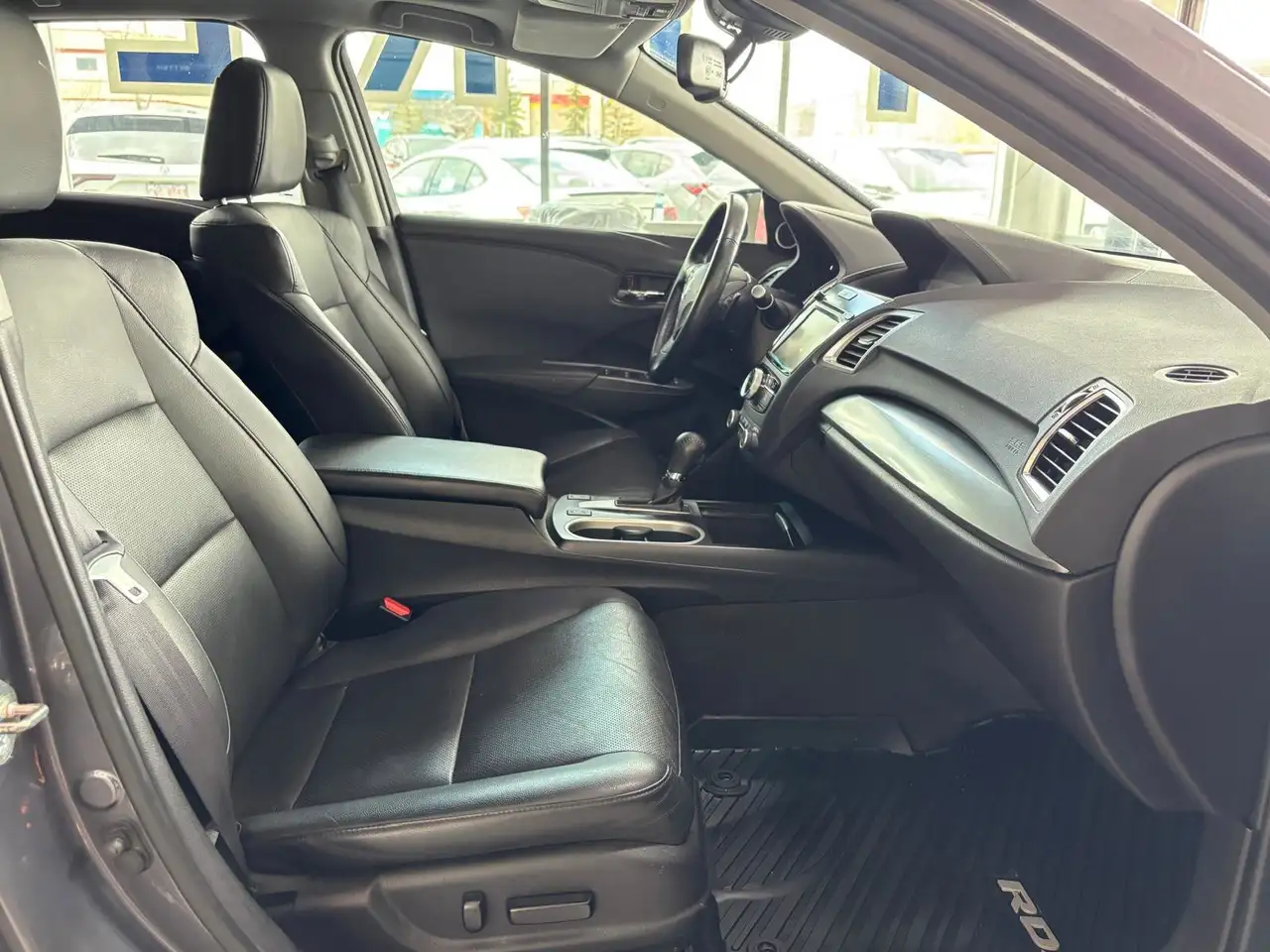 Acura RDX снимка Acura RDX