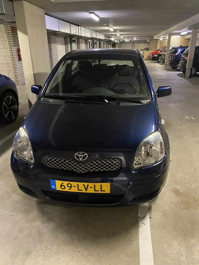 Toyota Yaris 1.0 VVT-i Sol Bleu - 1