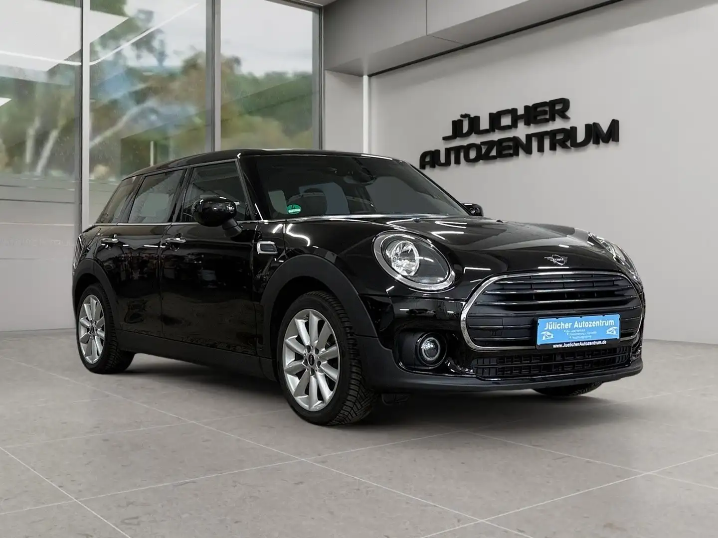MINI One D Clubman Aut., 2.Hand, 1 Jahr Garantie incl Schwarz - 1