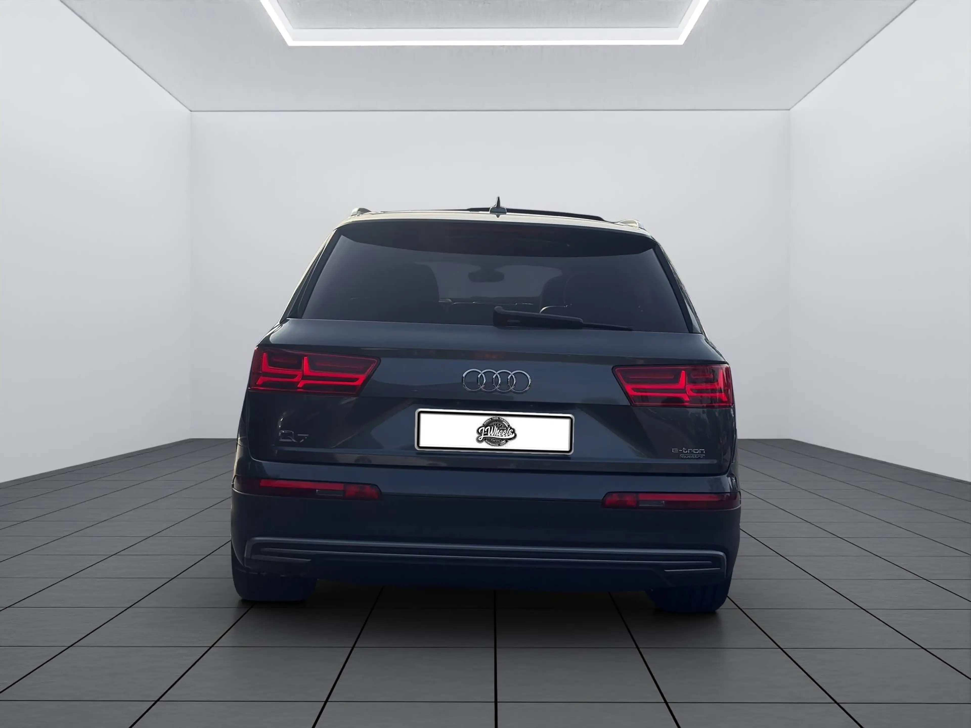Audi Q7 e-tron Q7 e-tron 3.0 TDi V6 Quattro e-tron Tiptronic (275 kW) — photo 6