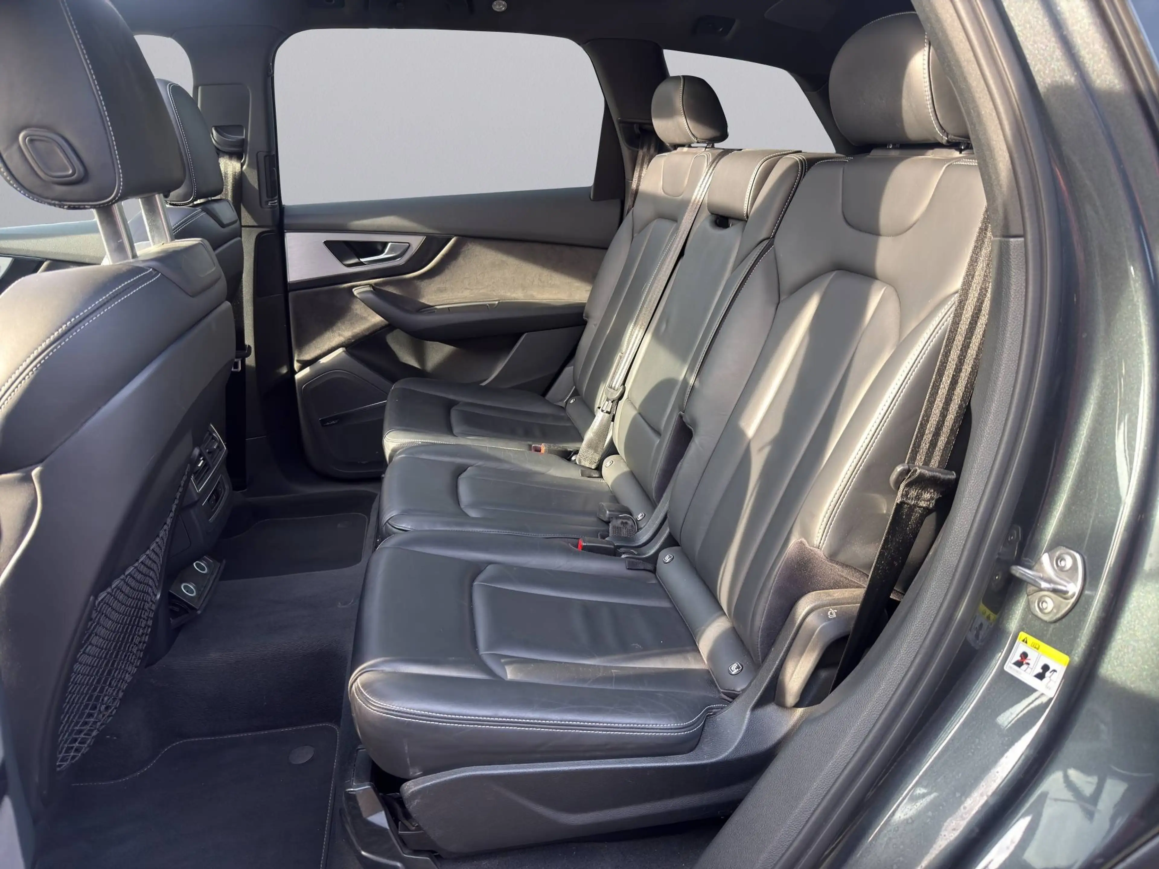 Audi Q7 e-tron Q7 e-tron 3.0 TDi V6 Quattro e-tron Tiptronic (275 kW) — photo 14