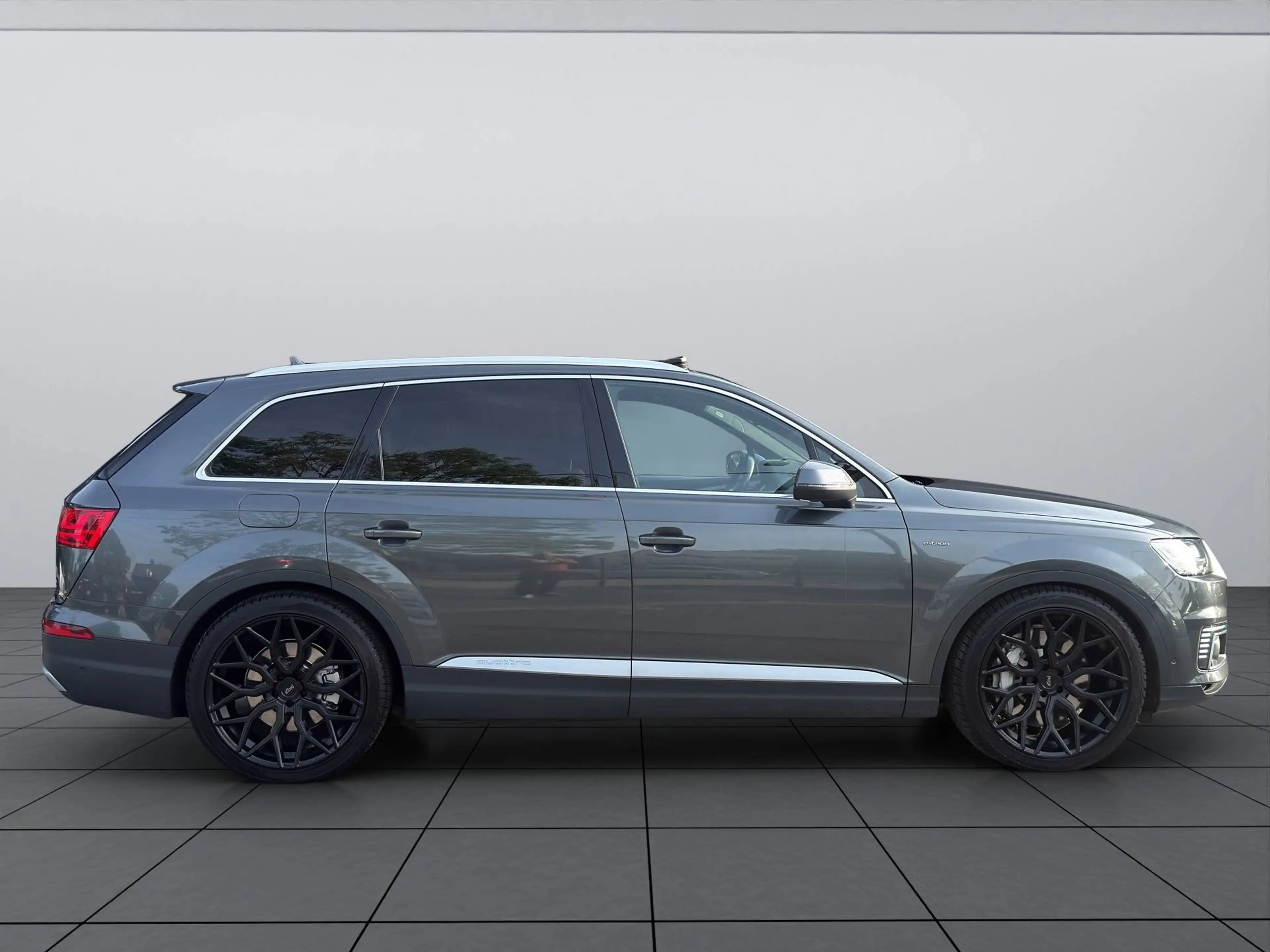 Audi Q7 e-tron Q7 e-tron 3.0 TDi V6 Quattro e-tron Tiptronic (275 kW) — photo 8