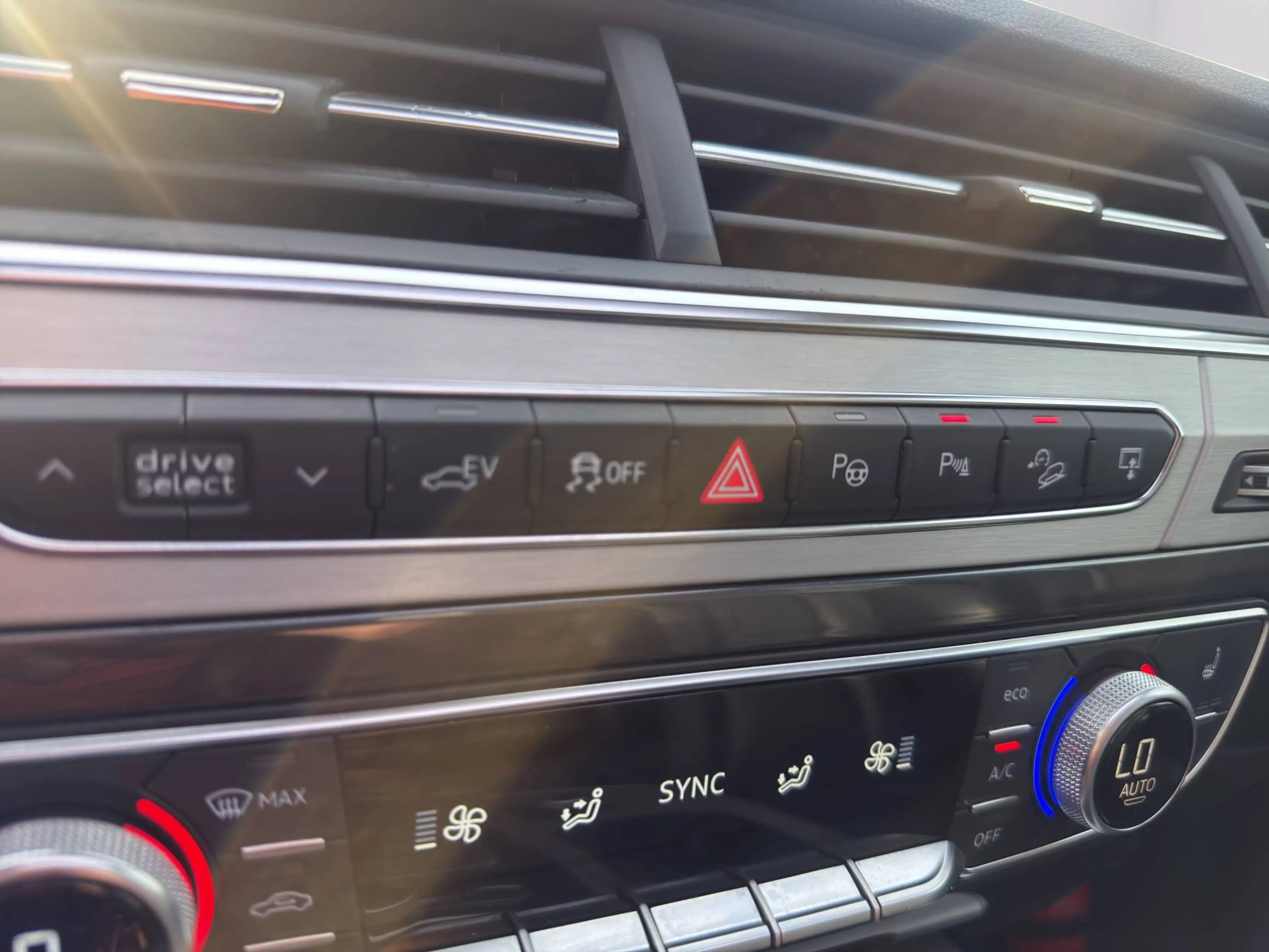 Audi Q7 e-tron Q7 e-tron 3.0 TDi V6 Quattro e-tron Tiptronic (275 kW) — photo 26