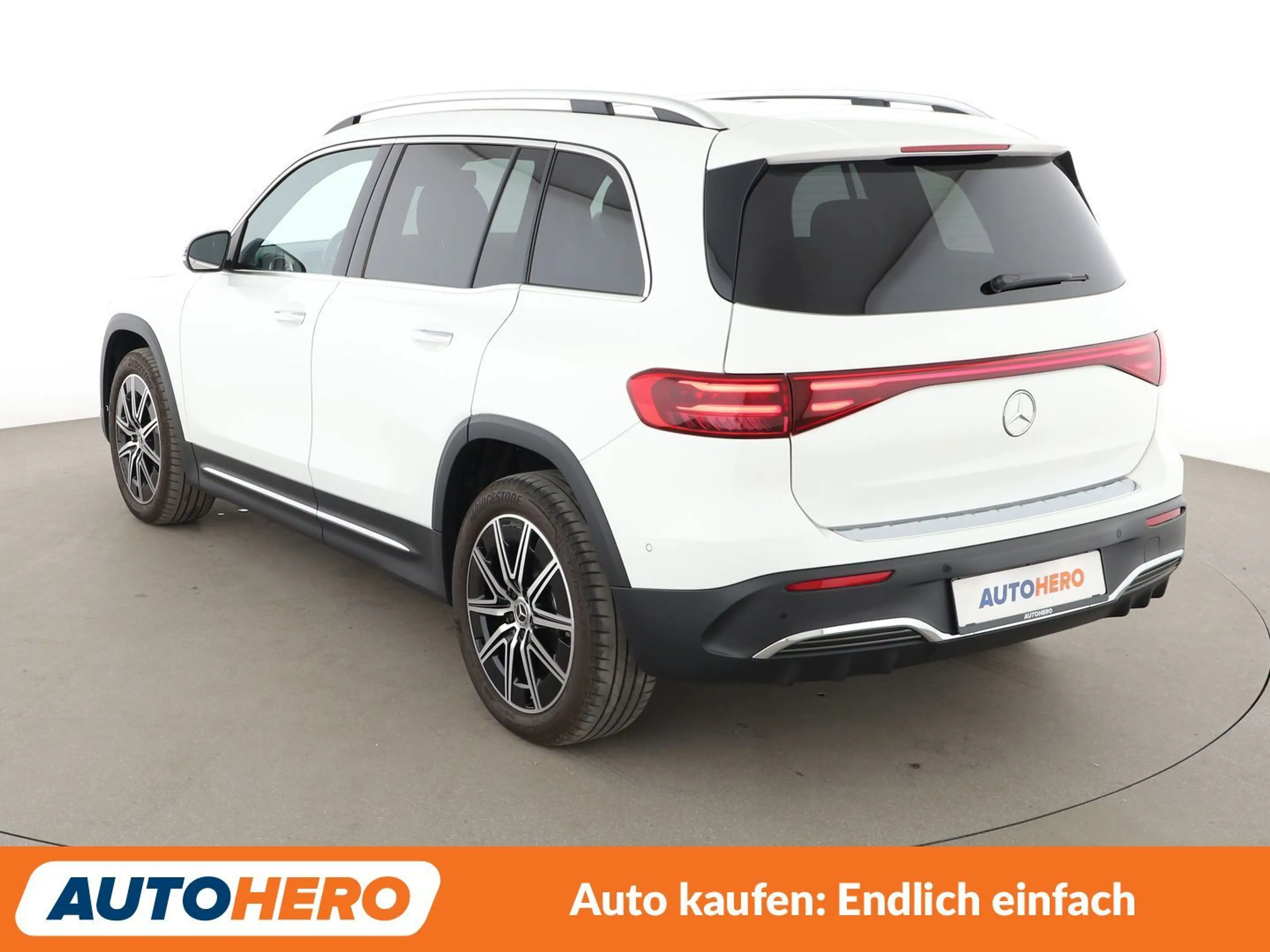 Mercedes-Benz EQB 300 300 4Matic AMG Line *NAVI*VC*ACC*CAM*PDC*SHZ* — photo 4