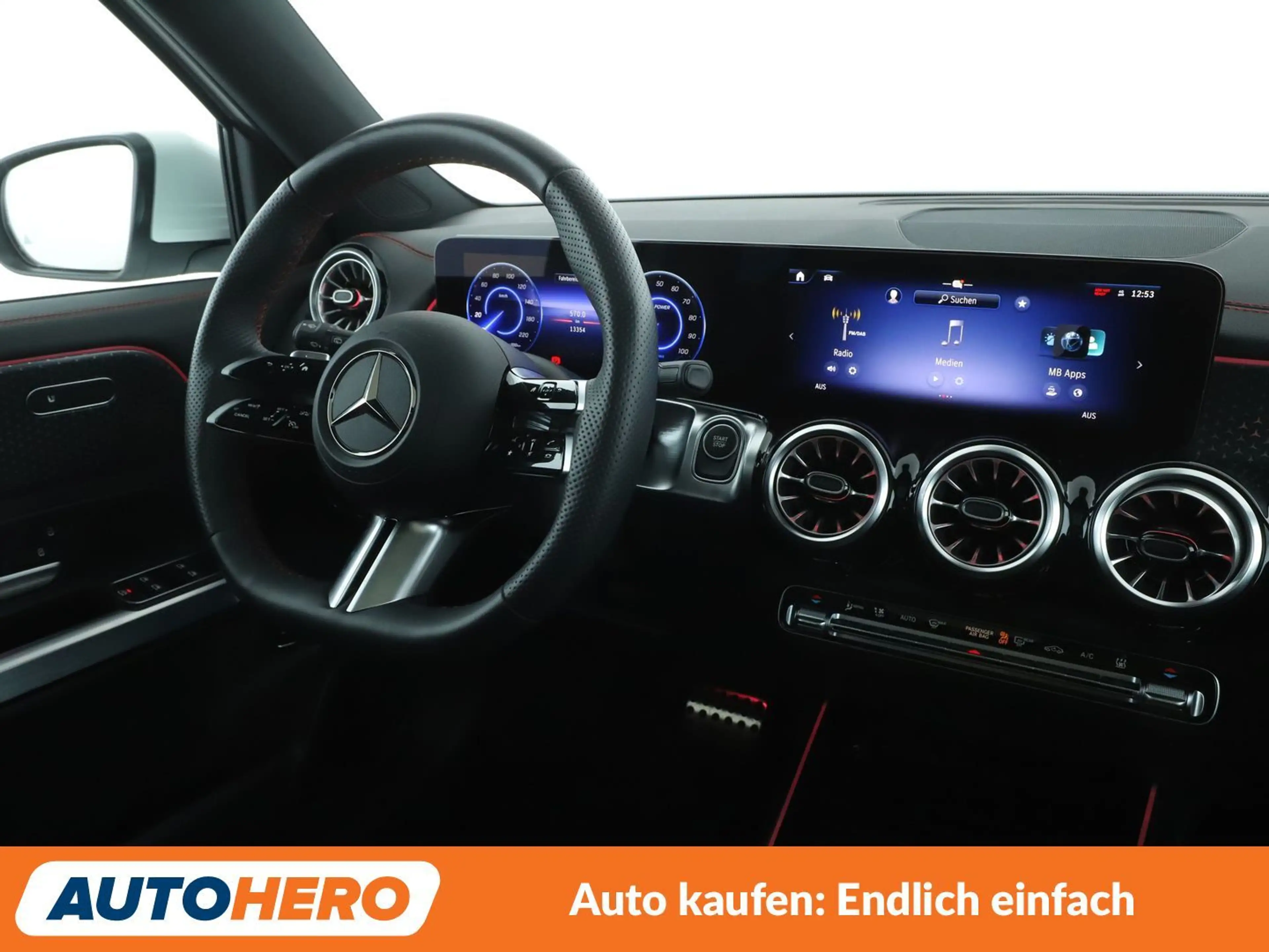 Mercedes-Benz EQB 300 300 4Matic AMG Line *NAVI*VC*ACC*CAM*PDC*SHZ* — photo 13