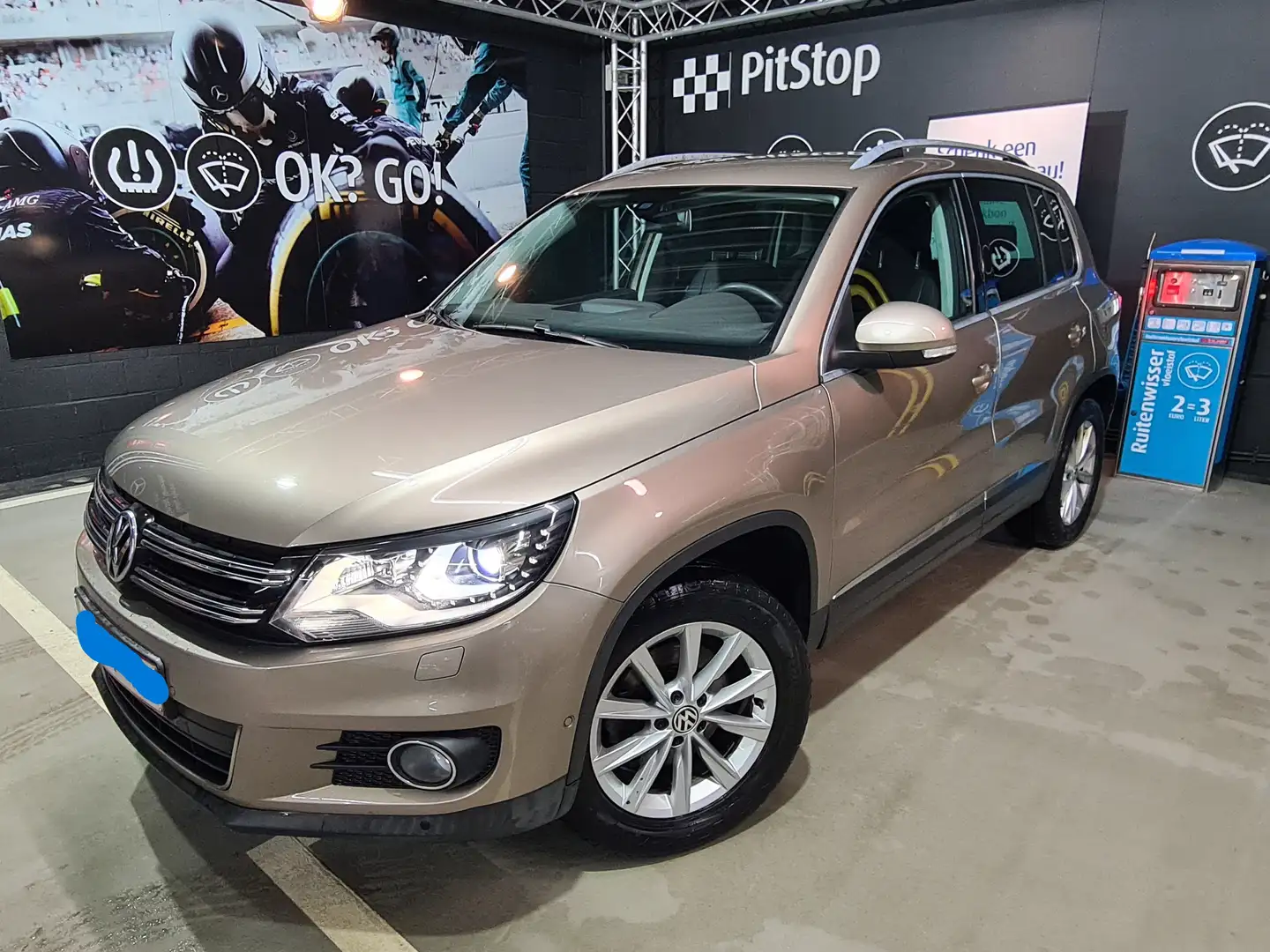 Volkswagen Tiguan 2.0 TSI 4Motion Sport AUTOMAAT|GPS|CLIMA|PARKSENS Bronze - 1
