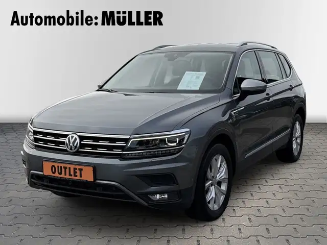 Volkswagen Tiguan Allspace 2.0 TSI Highline 4Motion HUD AHK klappbar Navi 360