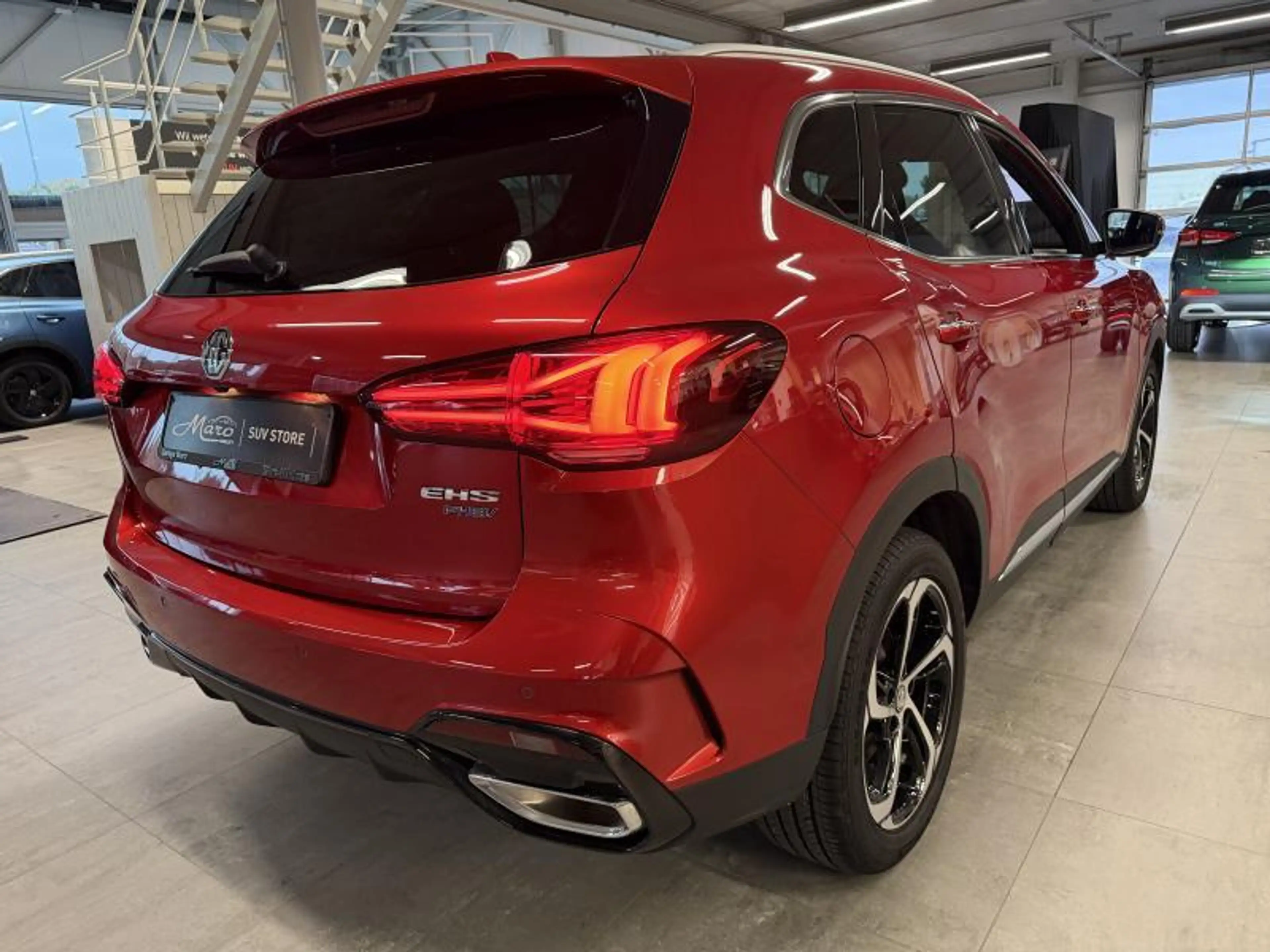 MG EHS 1.5 T-GDI Plug in Hybride Luxury Facelift! | FULL — photo 2
