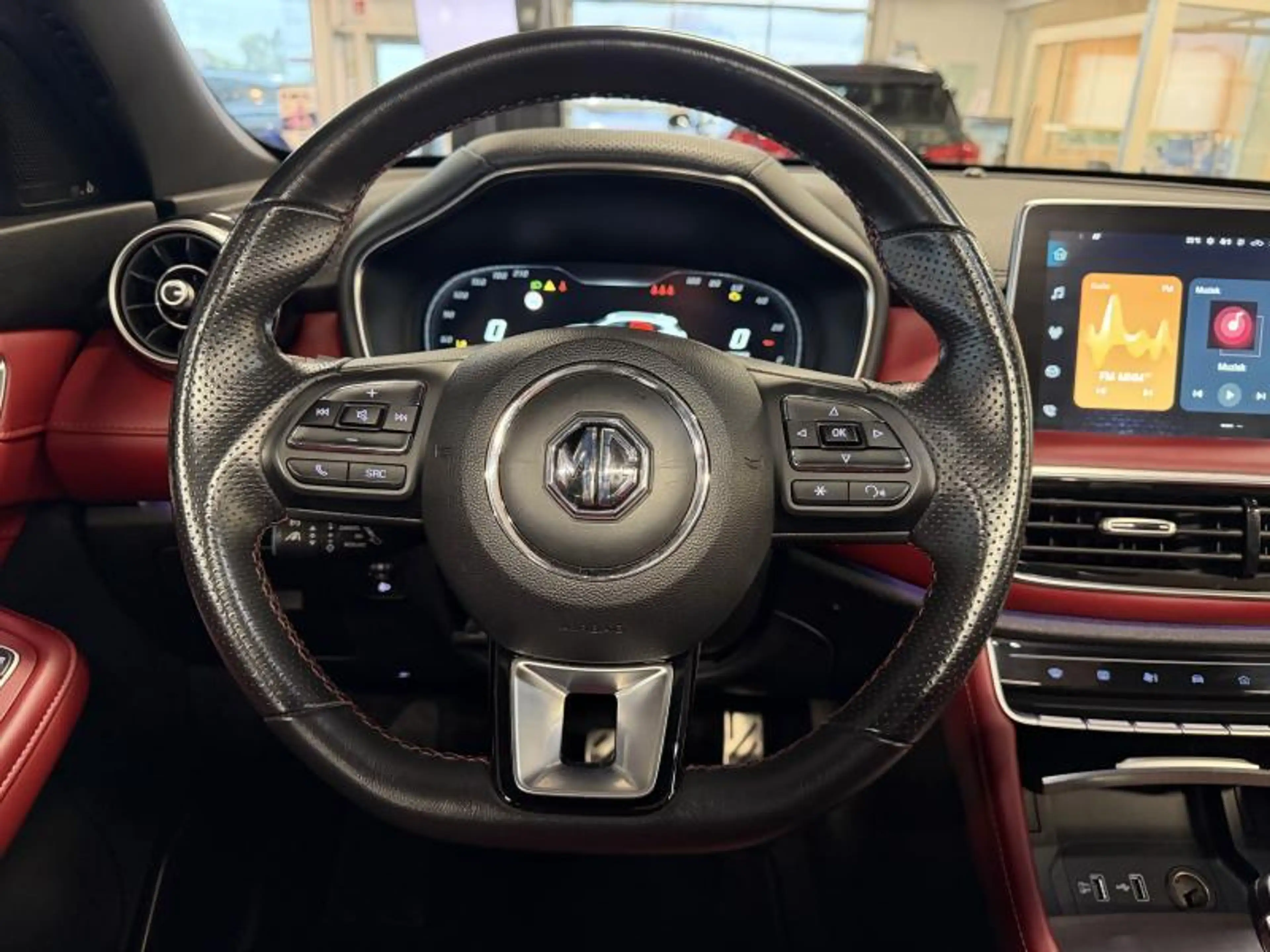 MG EHS 1.5 T-GDI Plug in Hybride Luxury Facelift! | FULL — photo 13