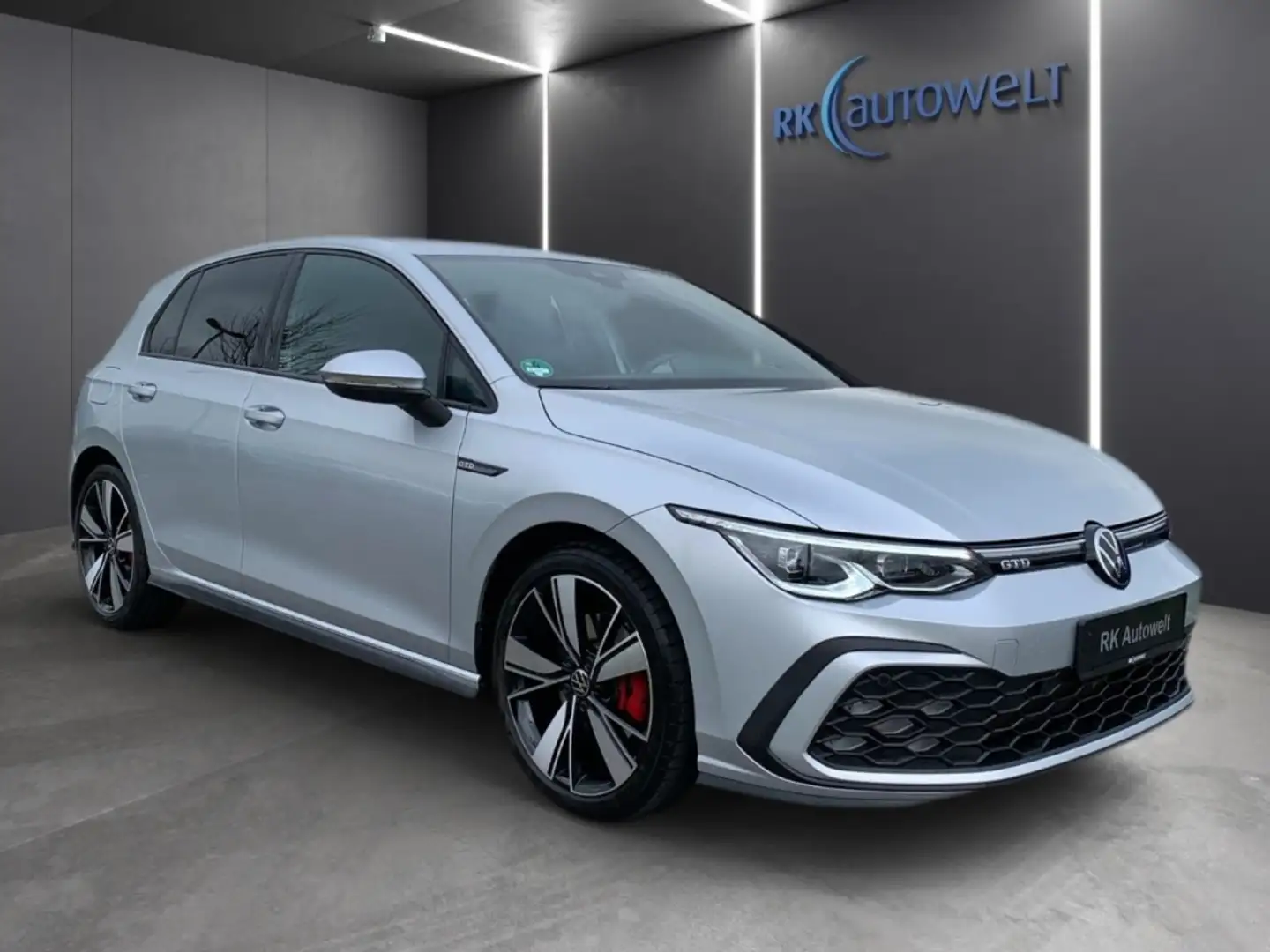 Volkswagen Golf 8 VIII GTD 2.0 TDI Navi Soundsystem LED Zilver - 2