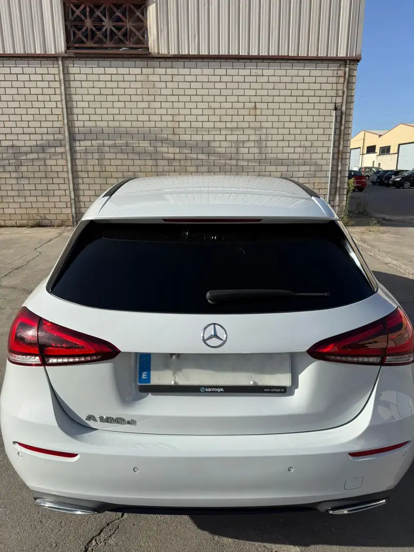 Mercedes-Benz A 180 180d 7G-DCT - 2