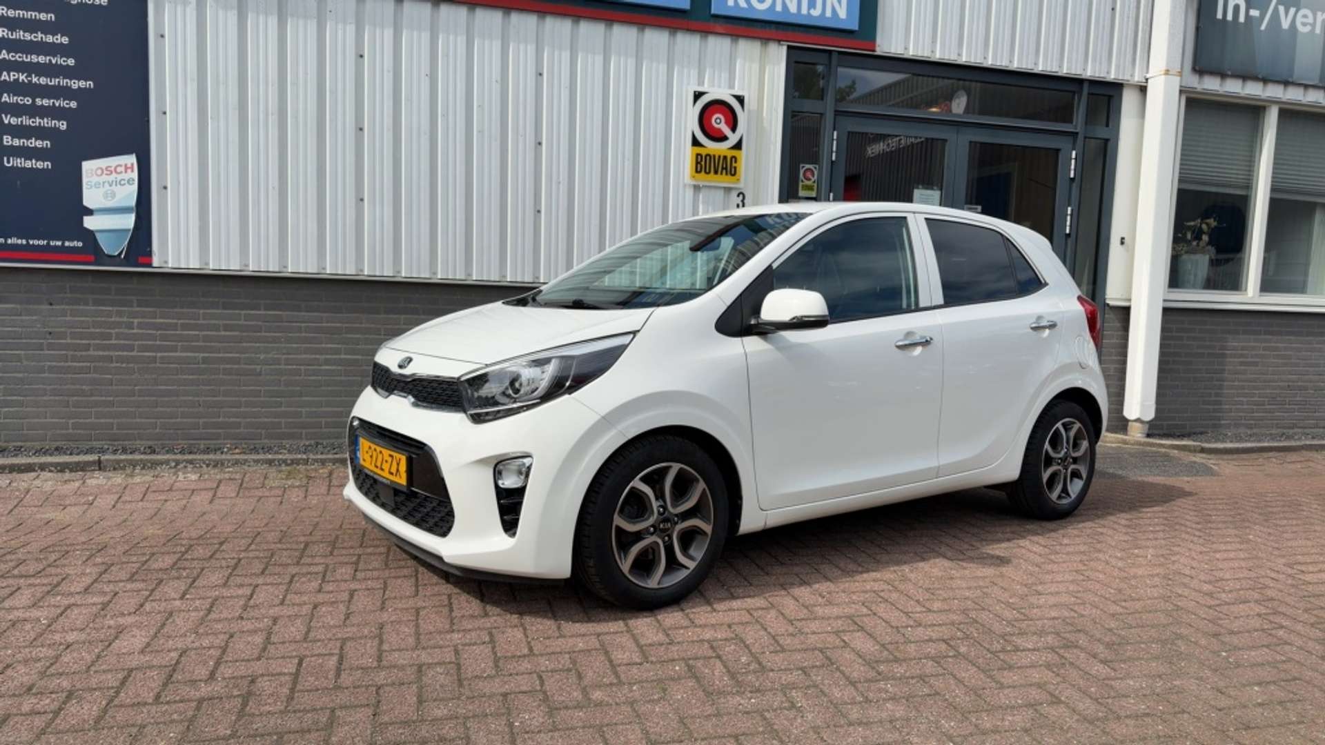 Kia Picanto nuo 230 €/ mėn Benzinas 2021m. Hečbekas Mechaninė