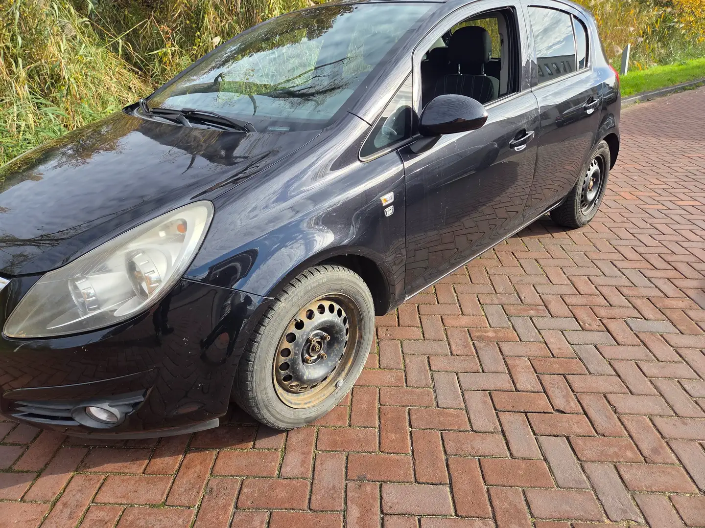 Opel Corsa Corsa 1.2-16V 111 Edition Czarny - 2